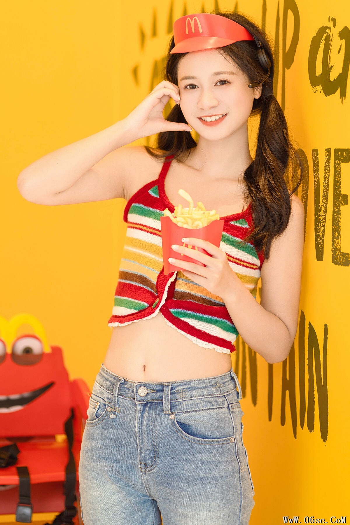 YiTuYu艺图语 Vol.7486 Cheng Zi Shu[24P]-六色网