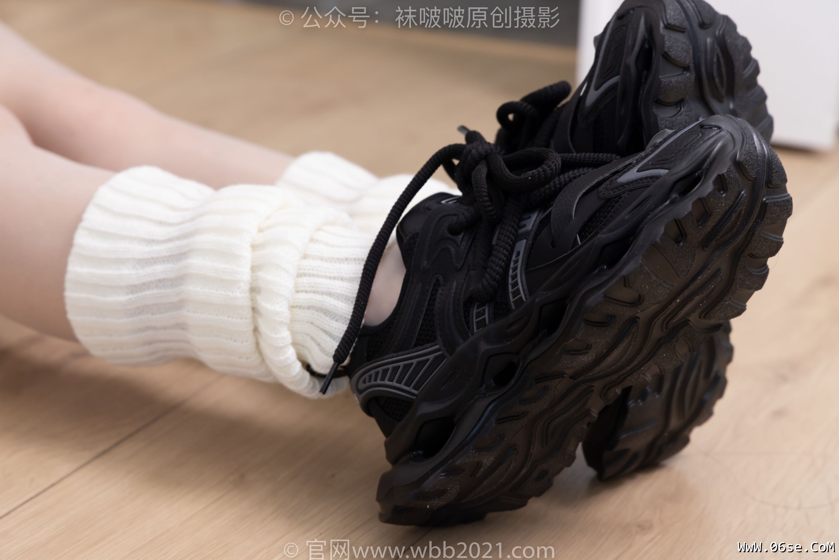 图片[95]-BoBoSocks袜啵啵 No.376 甜甜圈 -运动鞋、堆堆袜套、白丝[150P]-六色网