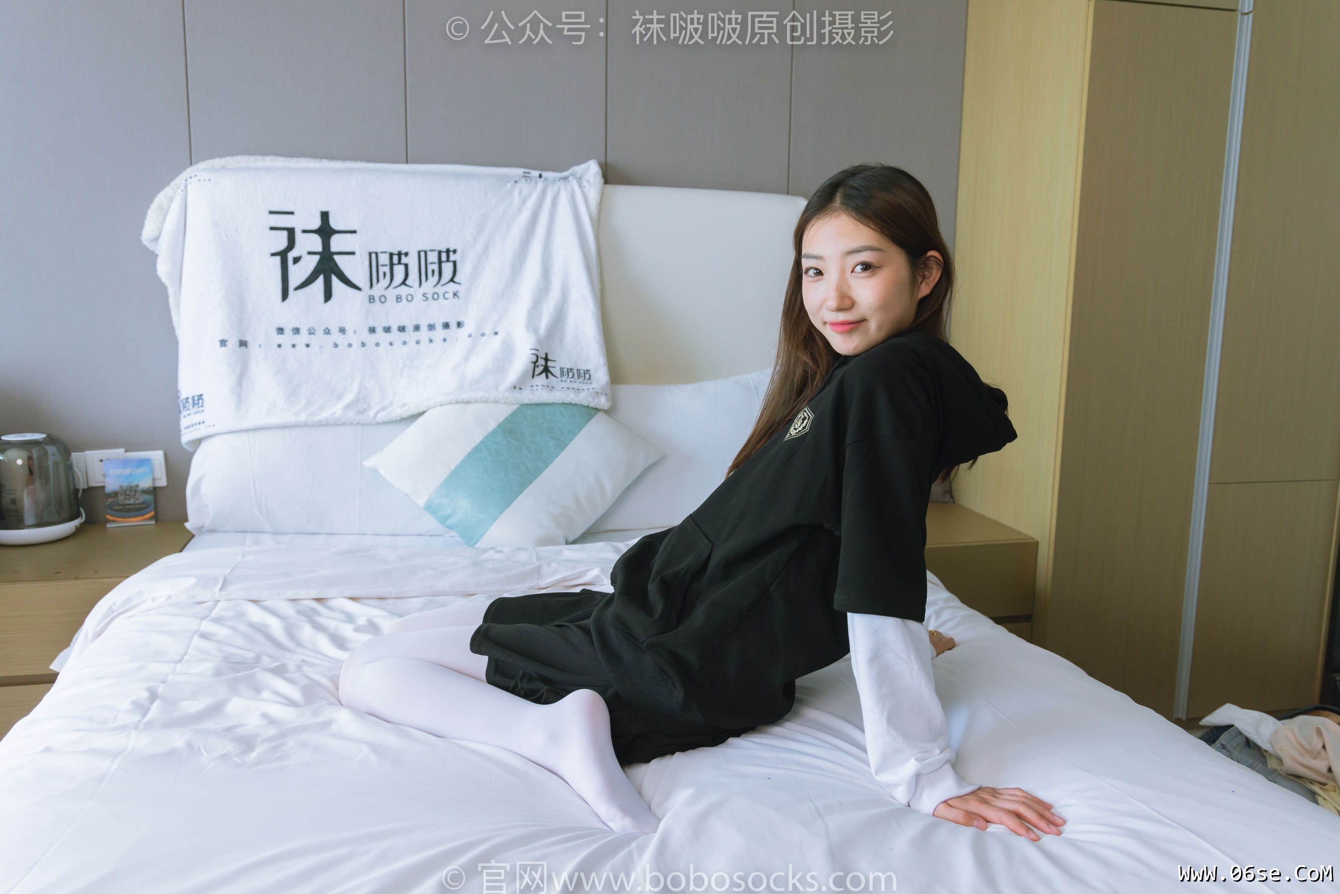图片[21]-BoBoSocks袜啵啵 No.214 小沫 -黑色运动鞋、厚白丝[142P]-六色网