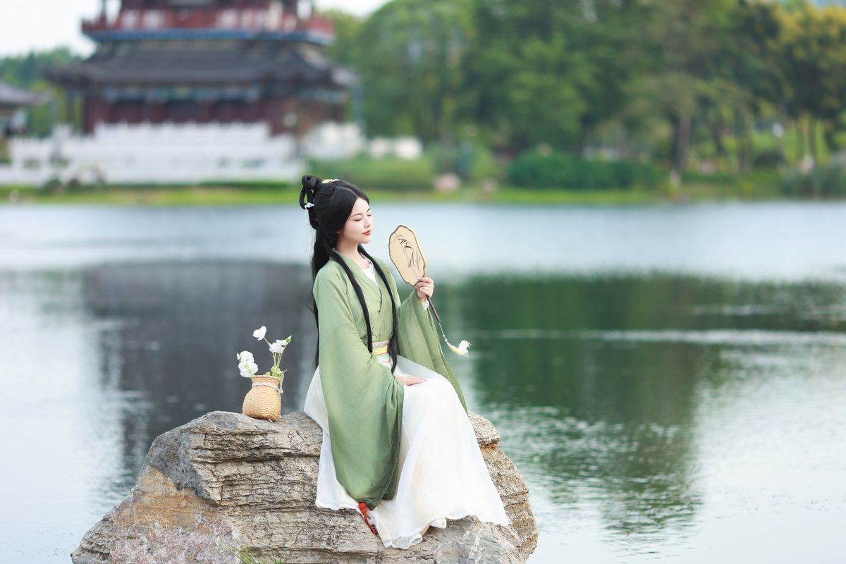 图片[30]-YiTuYu艺图语 Vol.5352 Yu Xiao Li Lili[46P]-六色网
