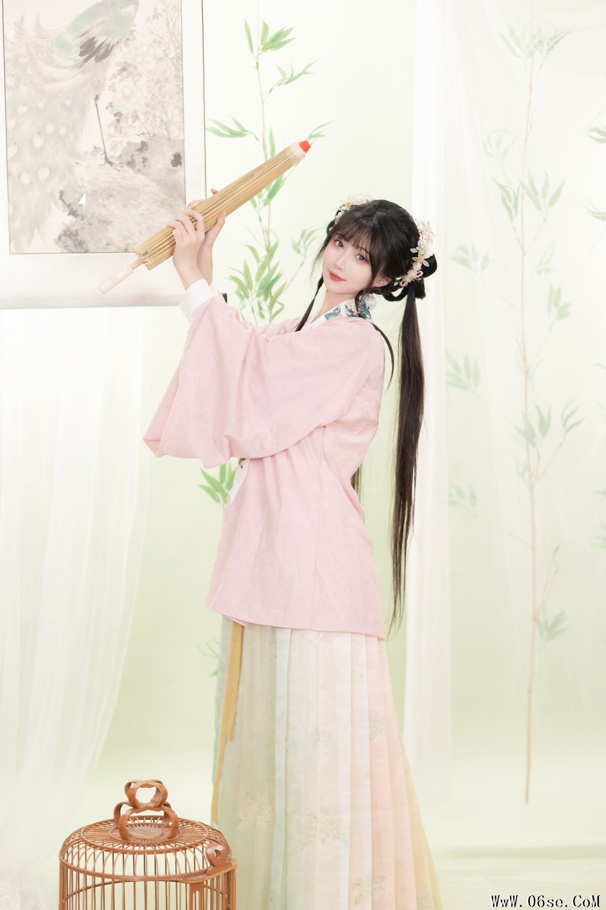图片[13]-YiTuYu艺图语 Vol.7125 Qi Luo Sheng De Xiao Su Su[28P]-六色网