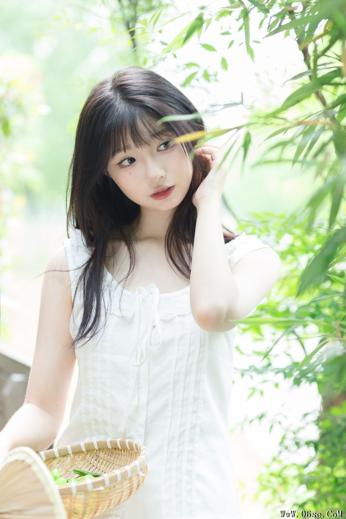 图片[12]-YiTuYu艺图语 Vol.7121 Yue Yue Gong Zhu[30P]-六色网
