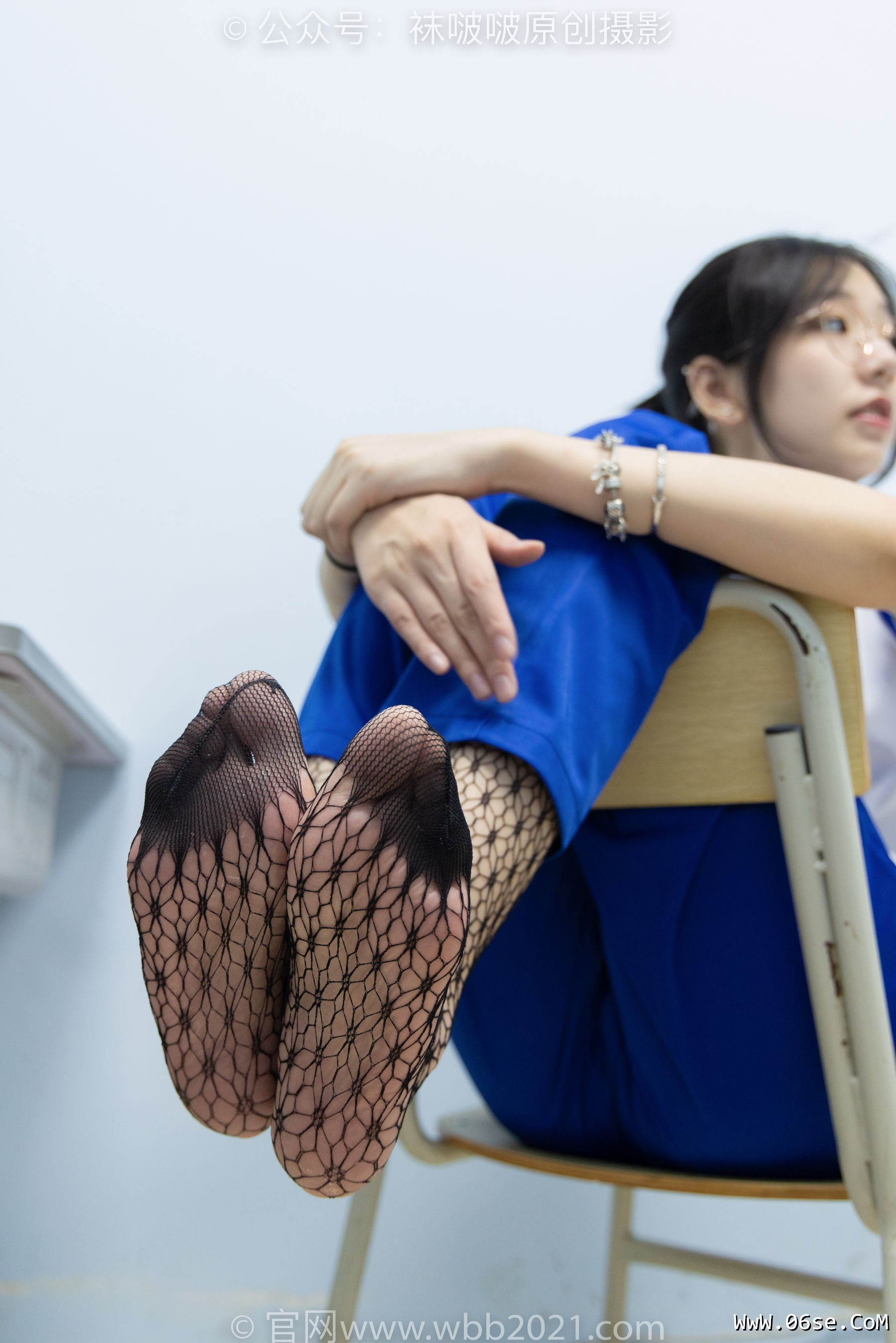 图片[154]-BoBoSocks袜啵啵 No.375 小甜豆 -高跟鞋、黑色蕾丝网袜、校服裤里丝[160P]-六色网