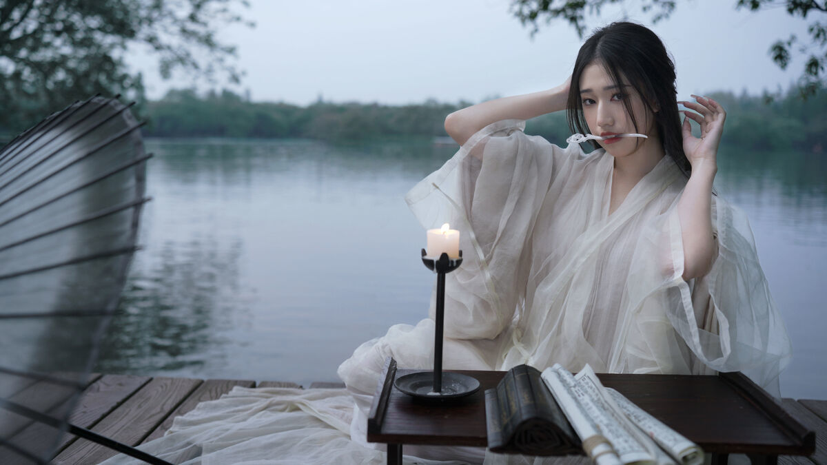 图片[23]-YiTuYu艺图语 Vol.6896 Zang Yi Tong[34P]-六色网