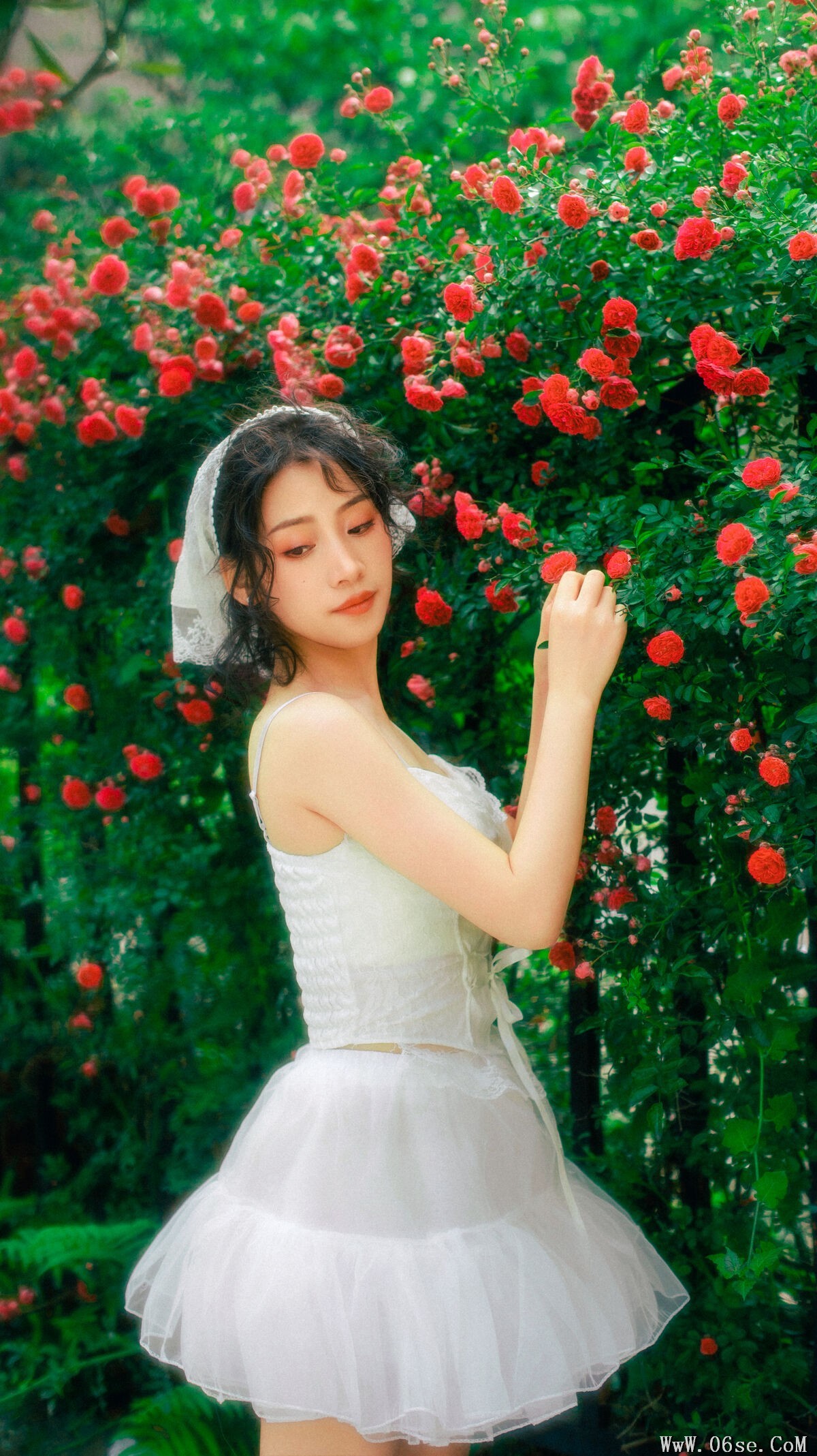 图片[22]-YiTuYu艺图语 Vol.7184 Ju Zi[26P]-六色网