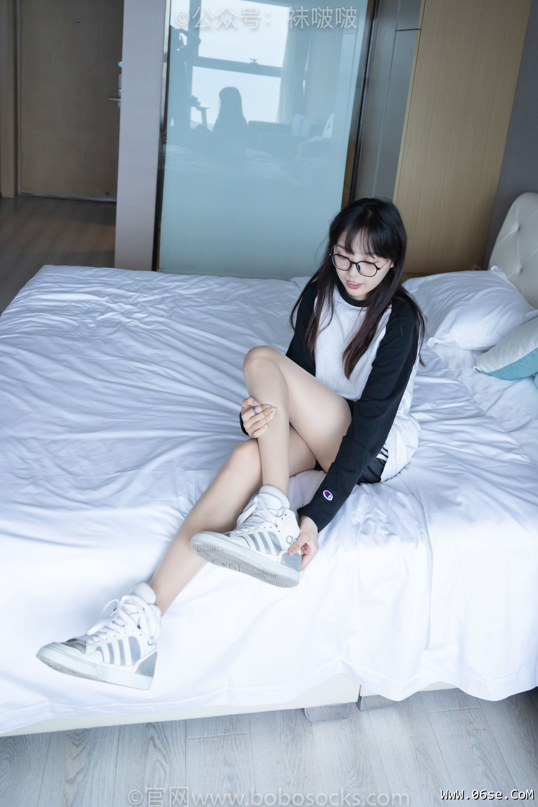 图片[41]-BoBoSocks袜啵啵 No.015 稚予-阿迪板鞋、白色短棉袜、肉丝[148P]-六色网