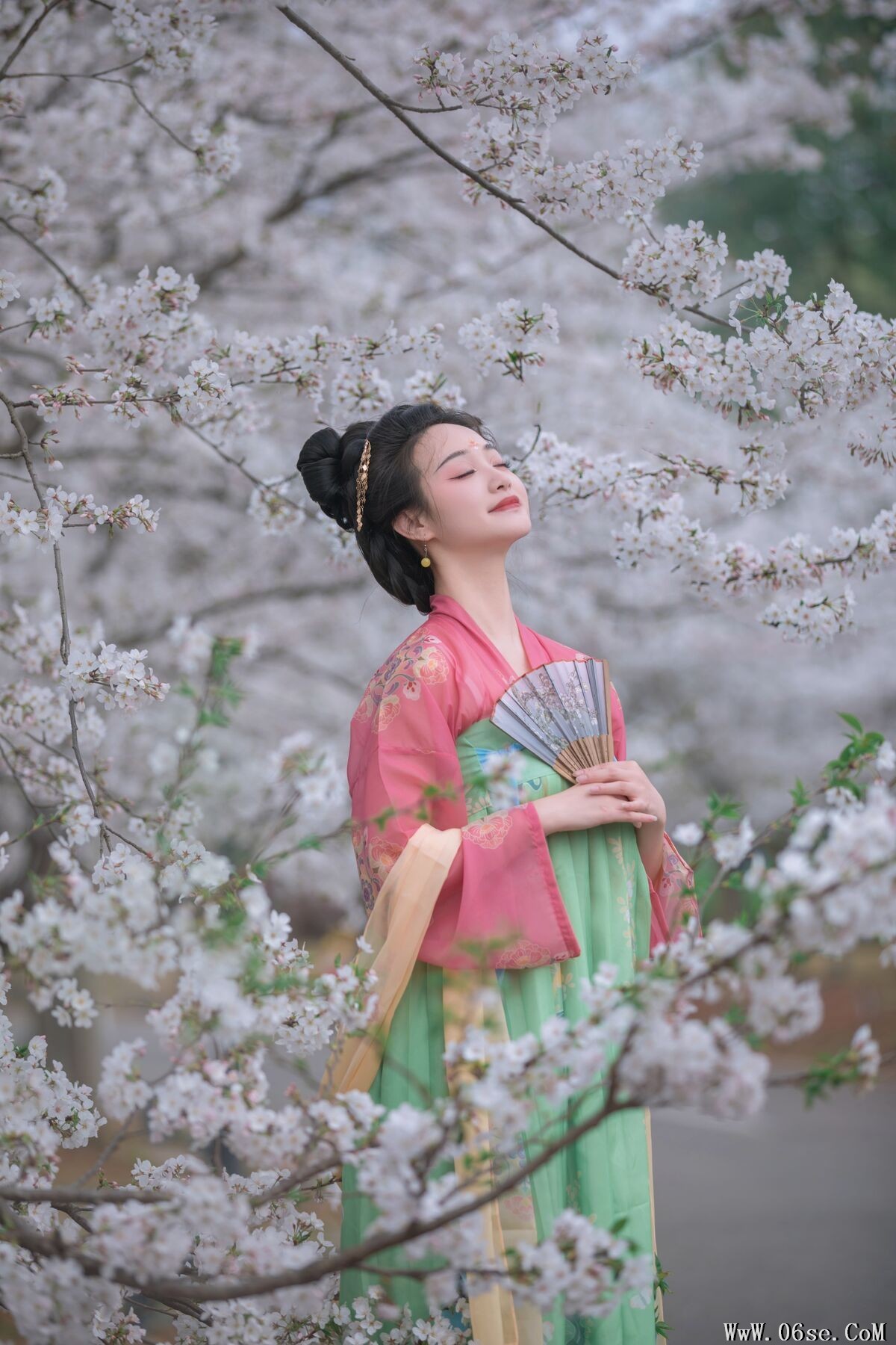 图片[4]-YiTuYu艺图语 Vol.7028 Ling Zi Xi[24P]-六色网