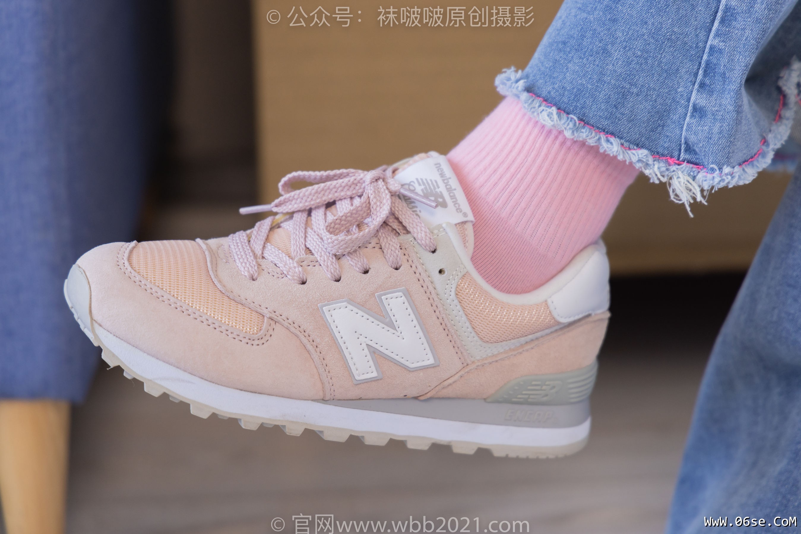 图片[108]-BoBoSocks袜啵啵 No.317 小甜豆 -运动鞋、可拆卸牛仔裤、粉色棉袜、黑丝、裤里丝[140P]-六色网
