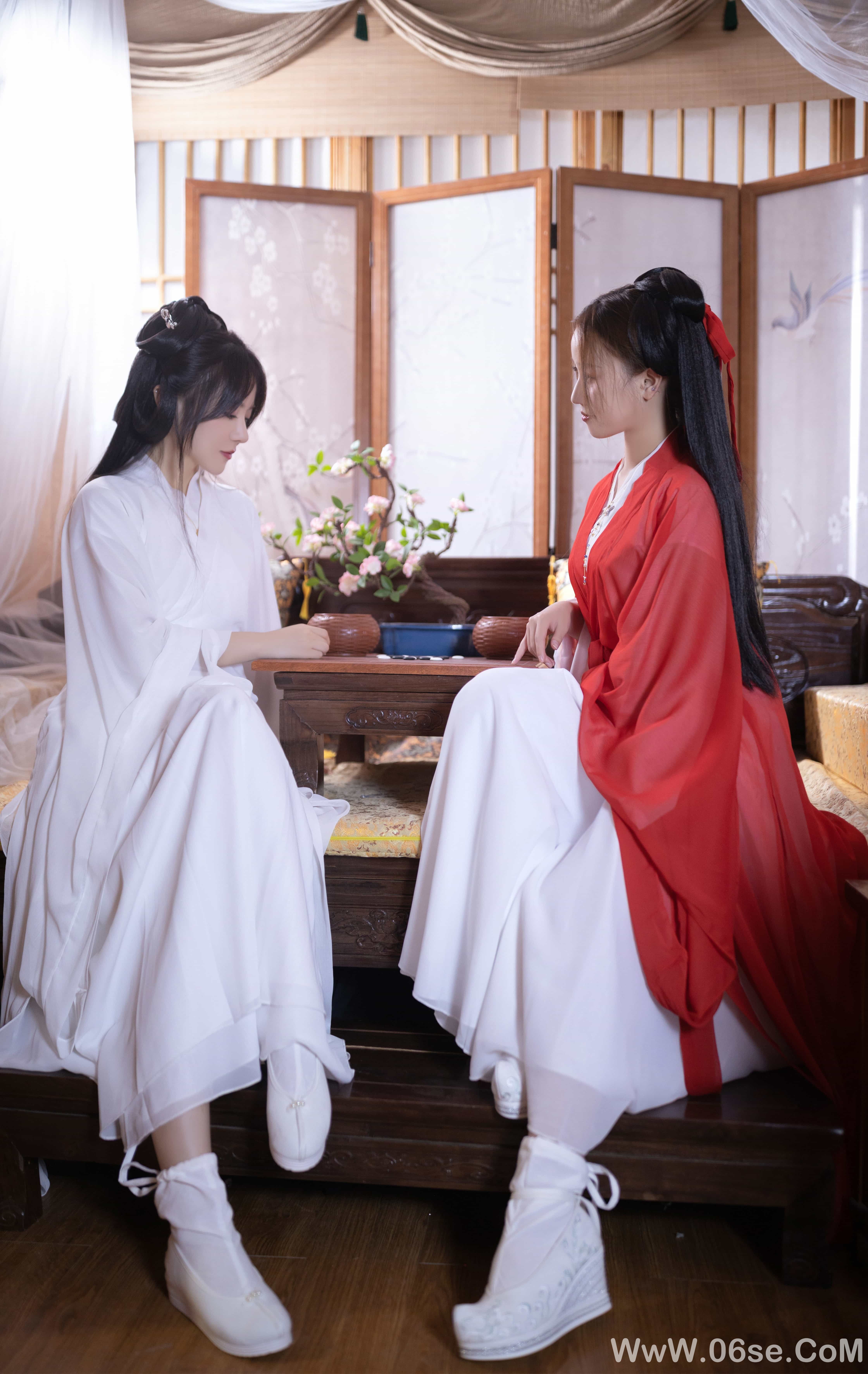 图片[32]-秀人名模鱼子酱Fish内部私购未上架《双女古装剧情》写真[153P]-六色网