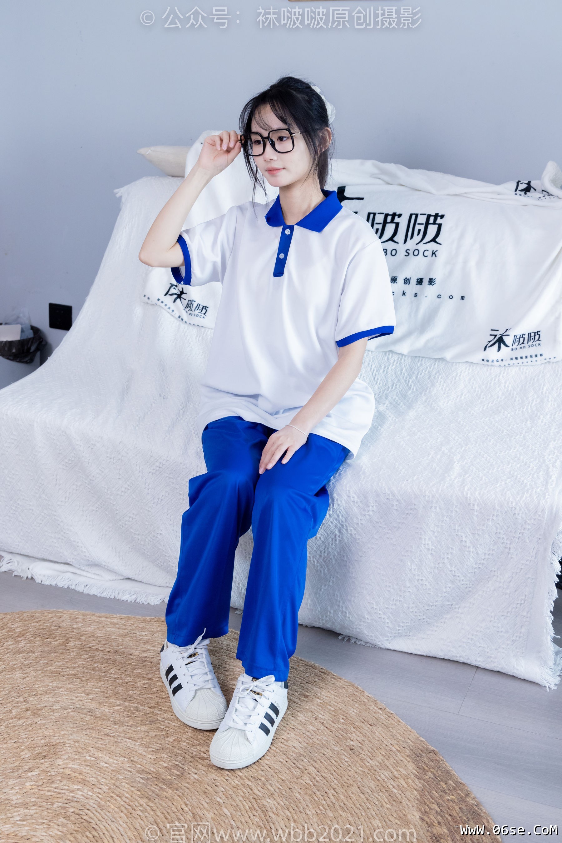 图片[57]-BoBoSocks袜啵啵 No.351 甜甜圈 -板鞋、白棉袜、肉丝、校服裤里丝[150P]-六色网