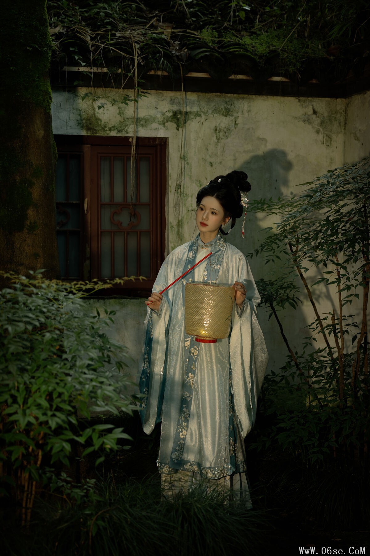 图片[20]-YiTuYu艺图语 Vol.7551 Yu Qing[21P]-六色网