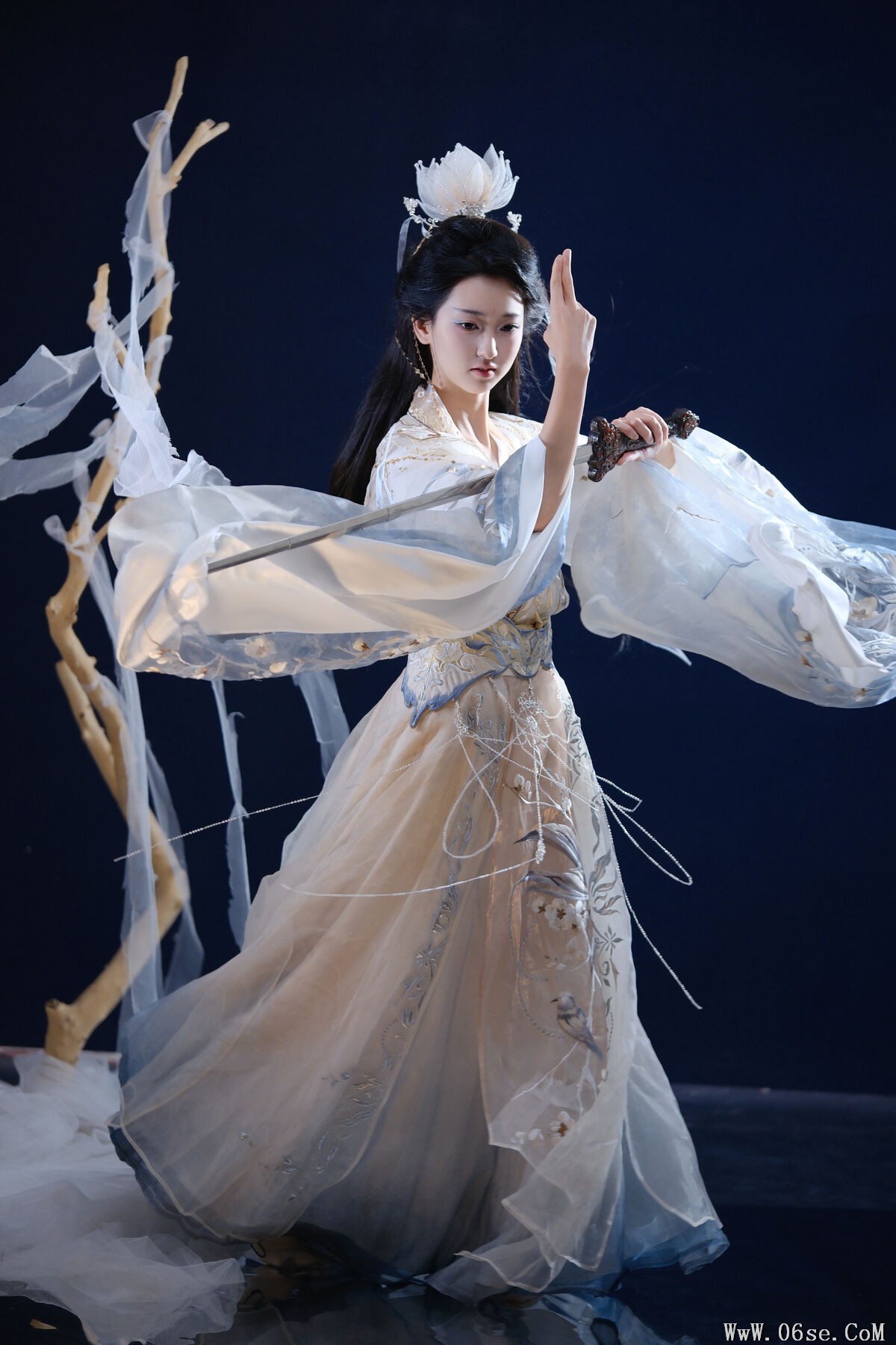 图片[4]-YiTuYu艺图语 Vol.7140 Leng Ku Wang Ye[21P]-六色网
