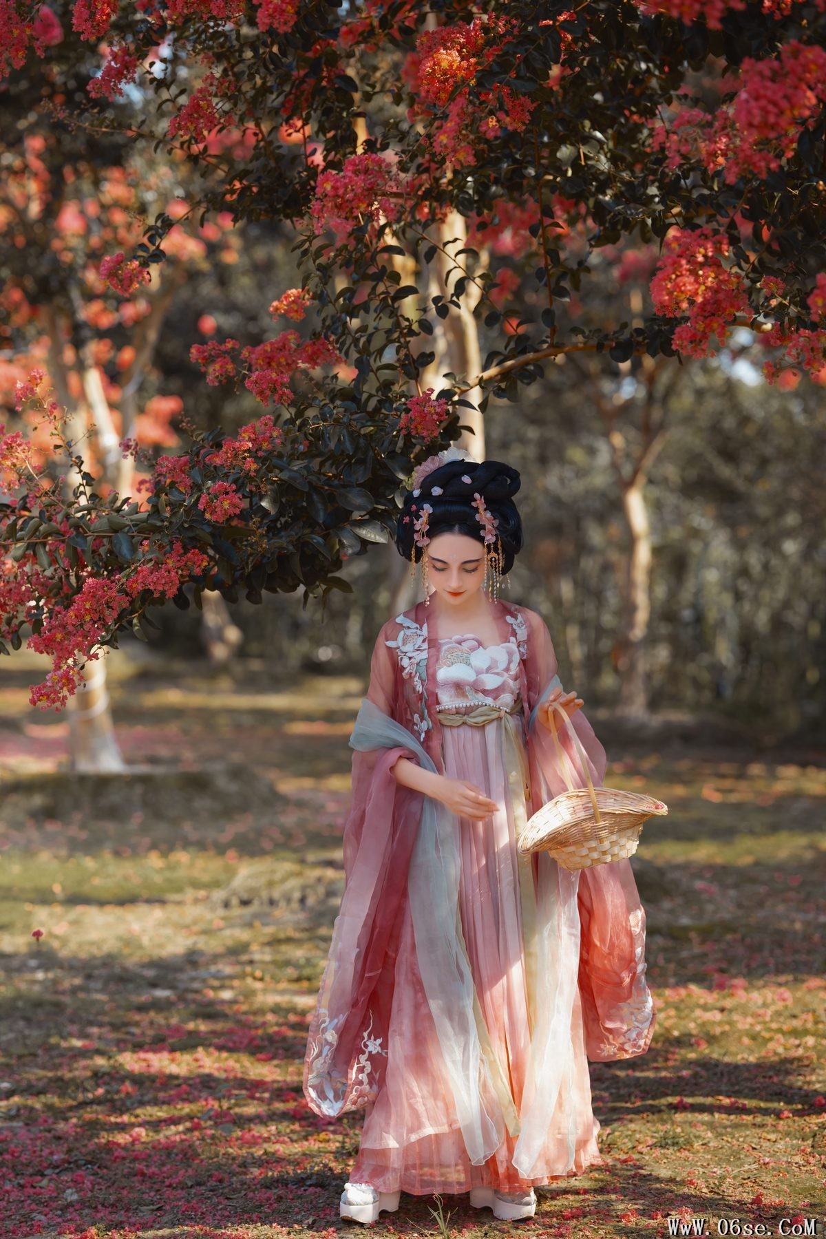 图片[37]-YiTuYu艺图语 Vol.5079 Qian Luo[66P]-六色网