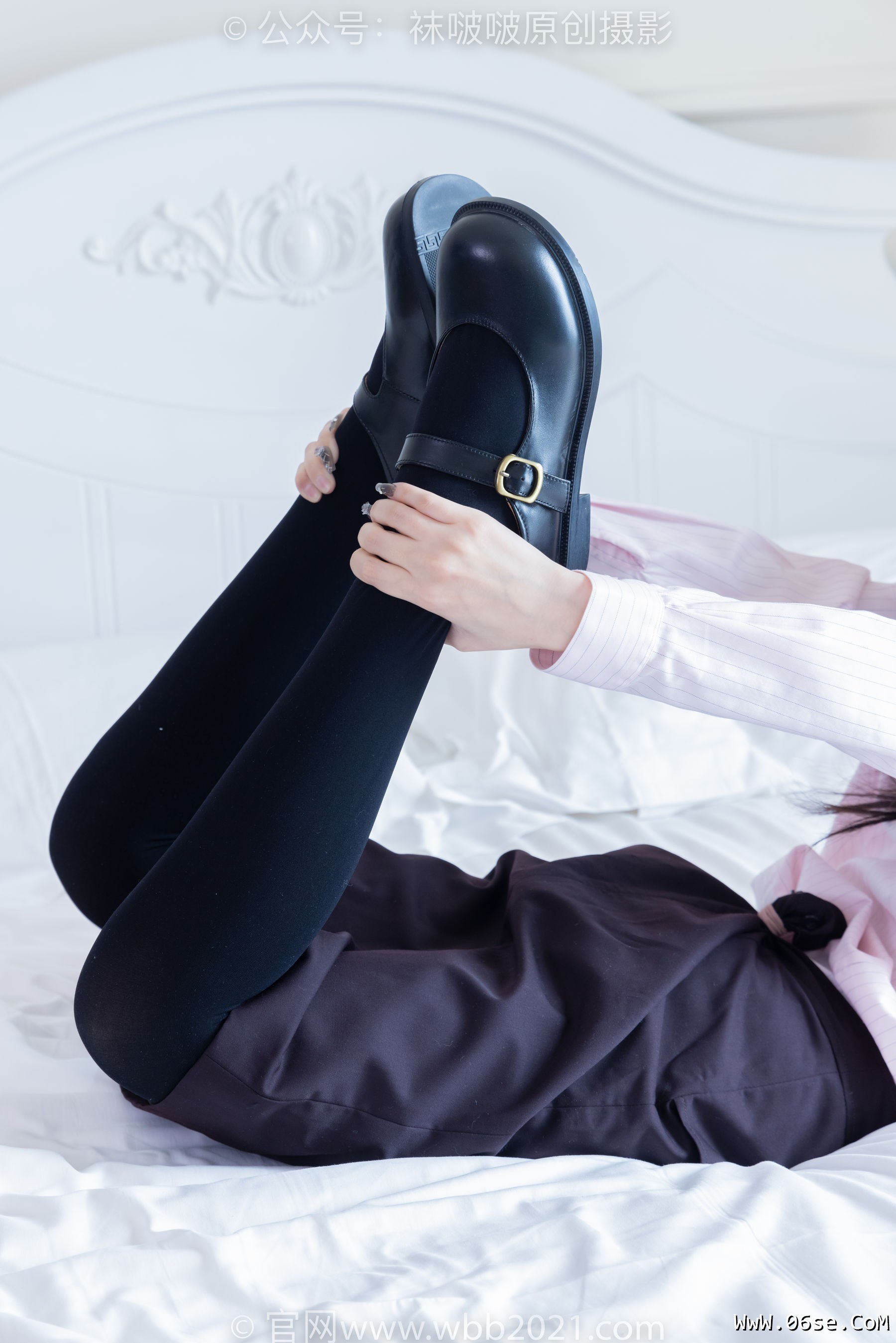 图片[63]-BoBoSocks袜啵啵 No.362 甜甜圈 -两双皮鞋、厚肉丝、厚黑丝、ol制服[230P]-六色网