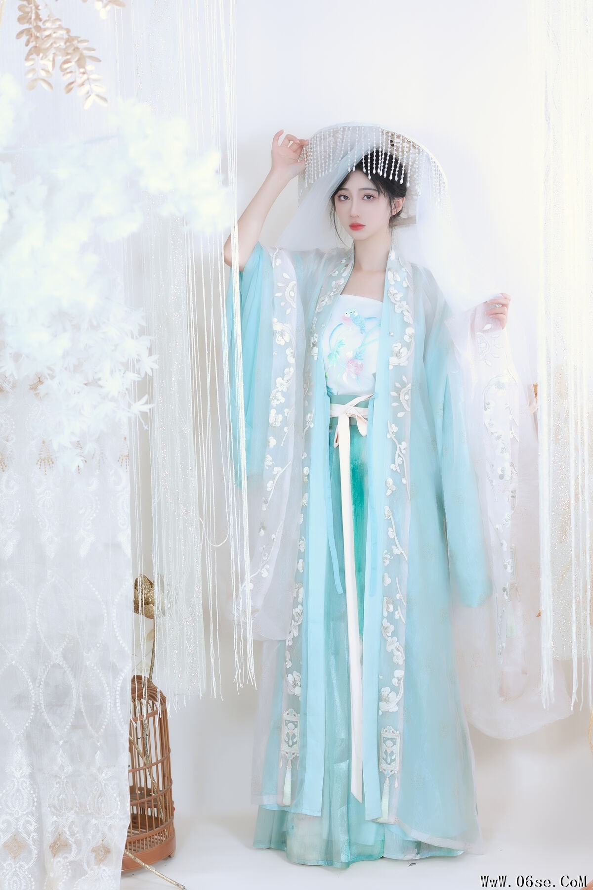 图片[13]-YiTuYu艺图语 Vol.6386 Qi Luo Sheng De Xiao Su Su[27P]-六色网