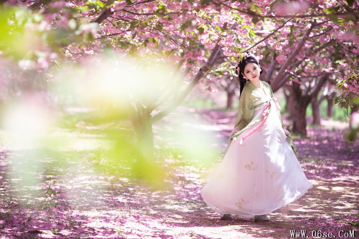 图片[23]-YiTuYu艺图语 Vol.7102 Wan Yi[23P]-六色网