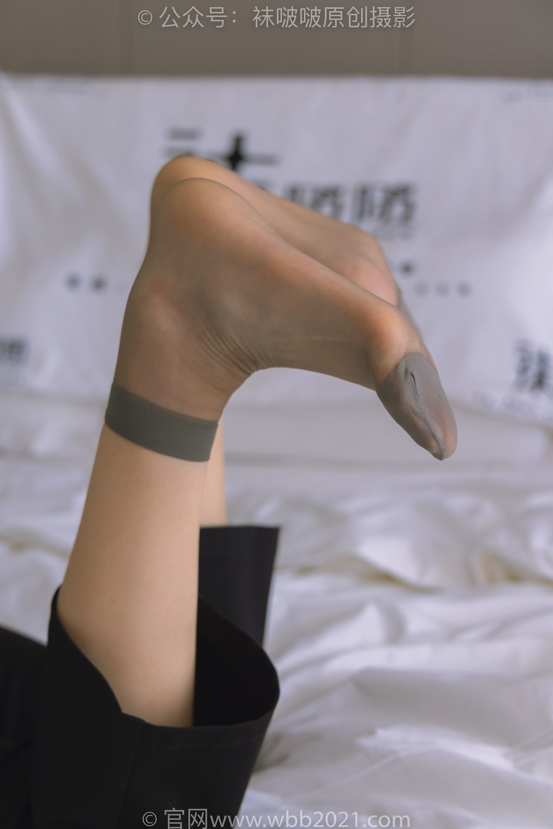 图片[52]-BoBoSocks袜啵啵 No.245 小甜豆 -高跟鞋、短灰丝、半蹲镜头较多[299P]-六色网