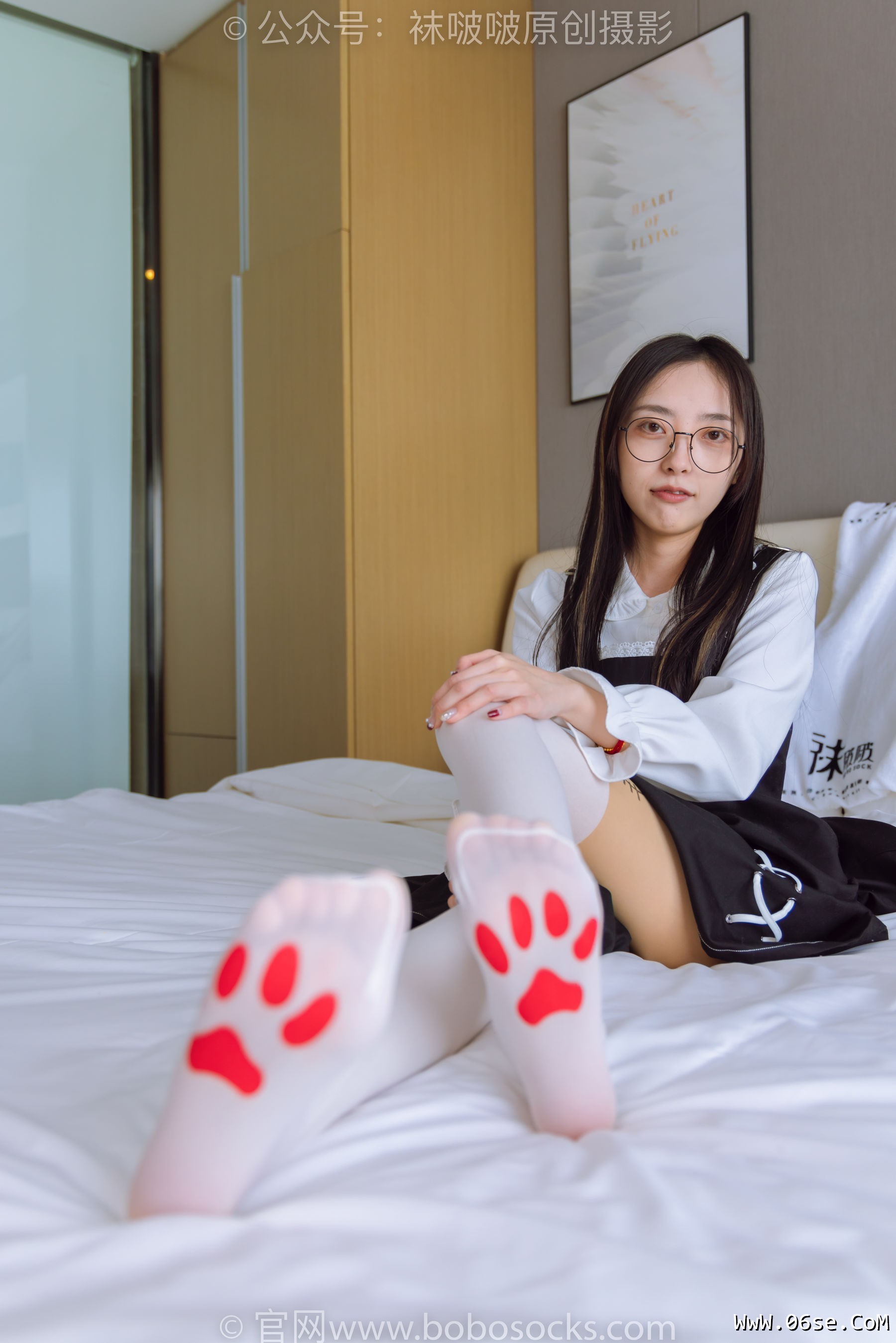 图片[131]-BoBoSocks袜啵啵 No.177 稚予-皮鞋、厚白丝（脚底猫爪印款）[140P]-六色网