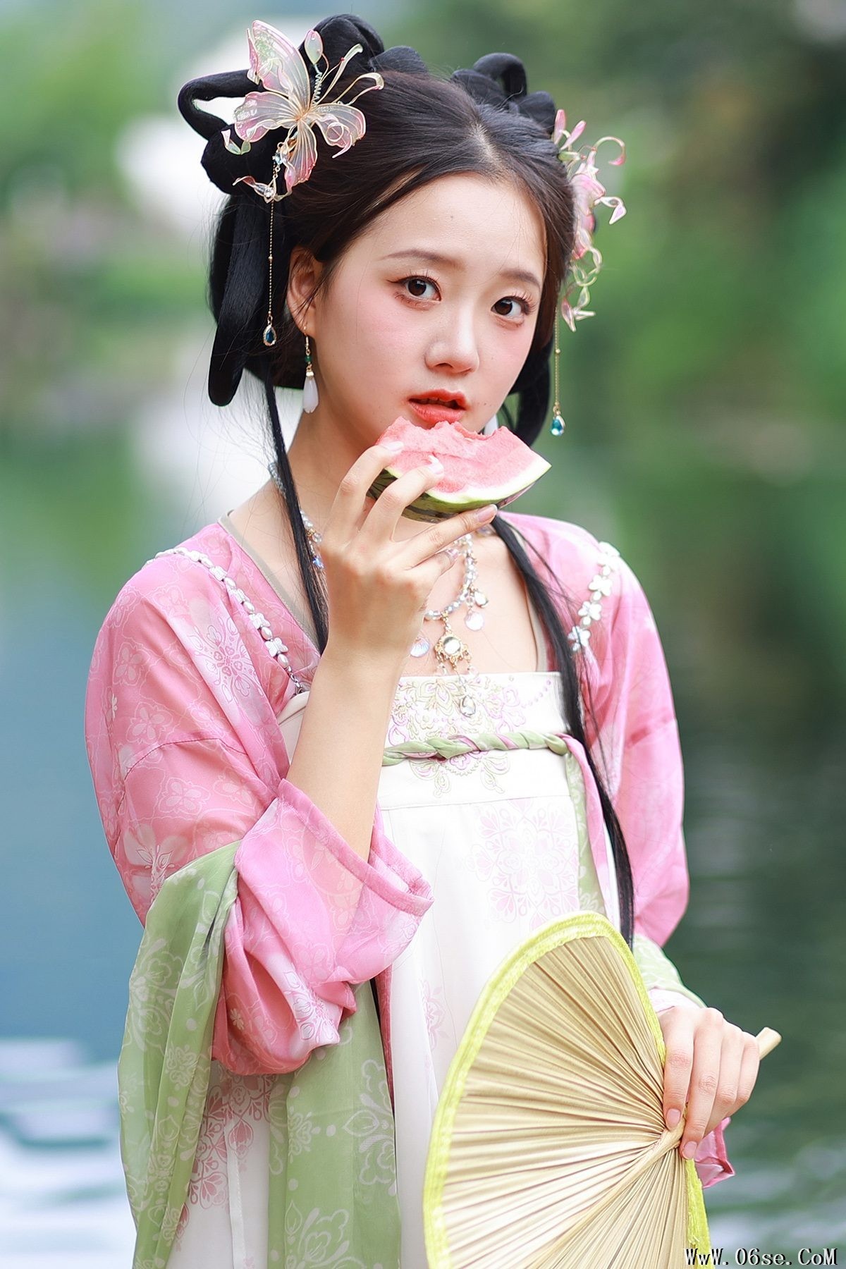 YiTuYu艺图语 Vol.4629 You Er Bai Bai[30P]-六色网