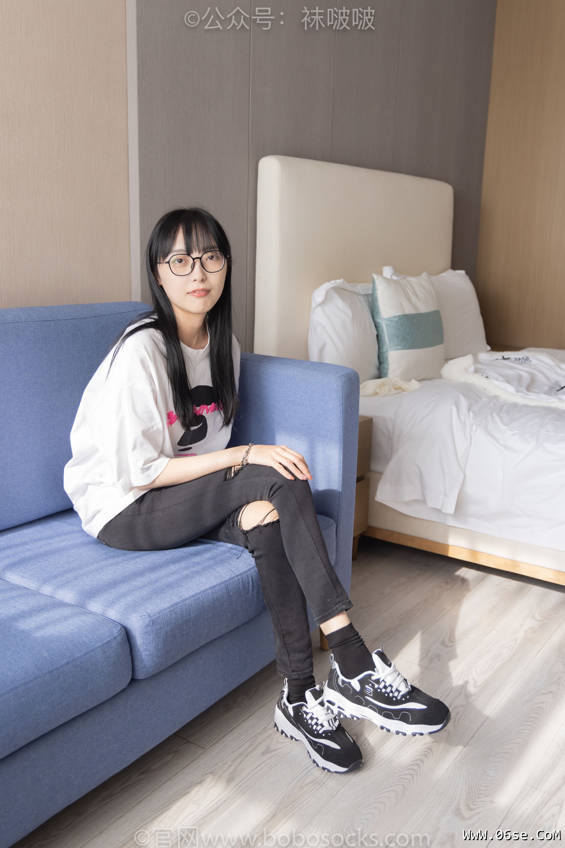 图片[84]-BoBoSocks袜啵啵 No.055 稚予-斯凯奇运动鞋、白棉袜、黑棉袜[139P]-六色网