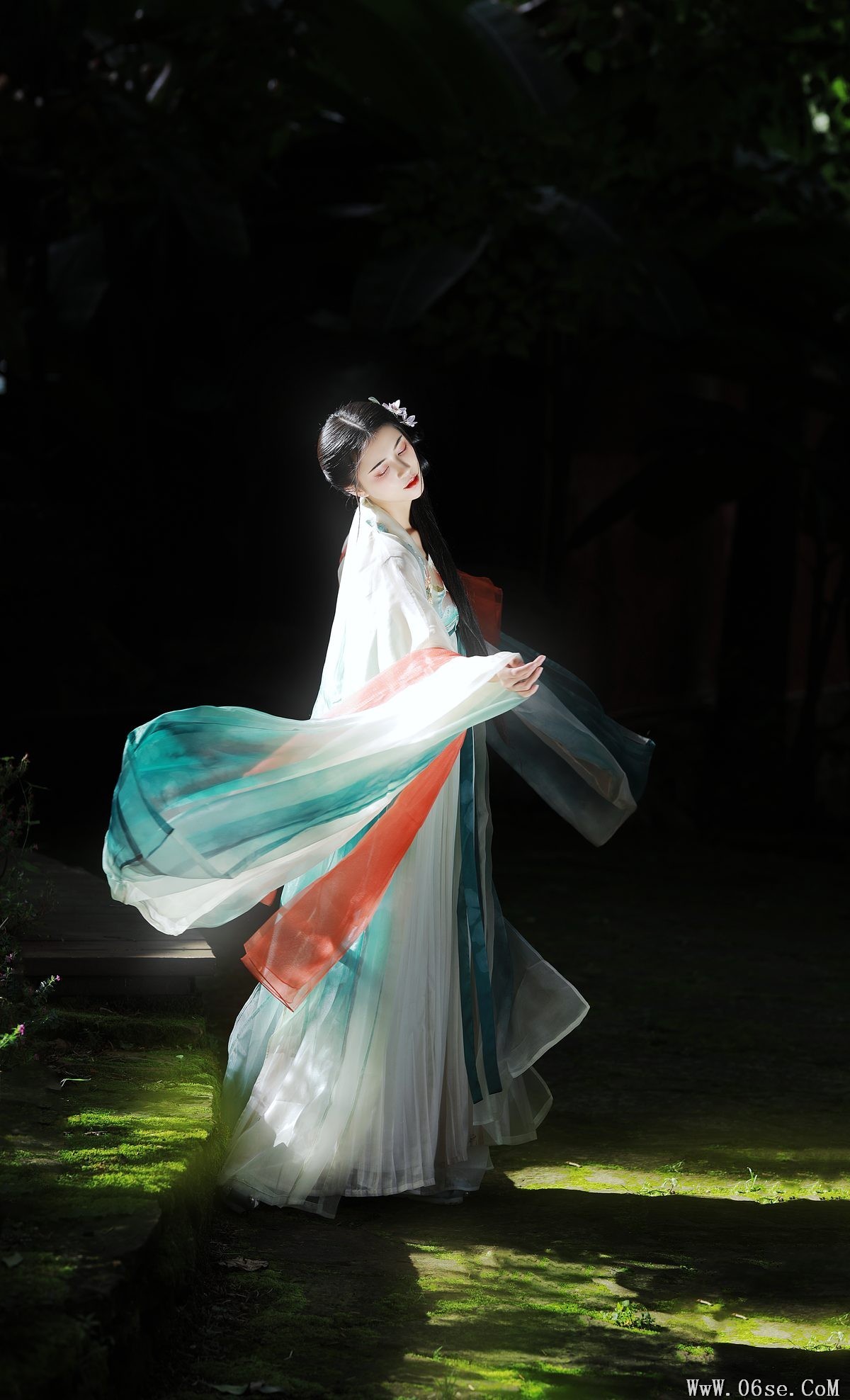 图片[5]-YiTuYu艺图语 Vol.5088 Wu Sui[40P]-六色网