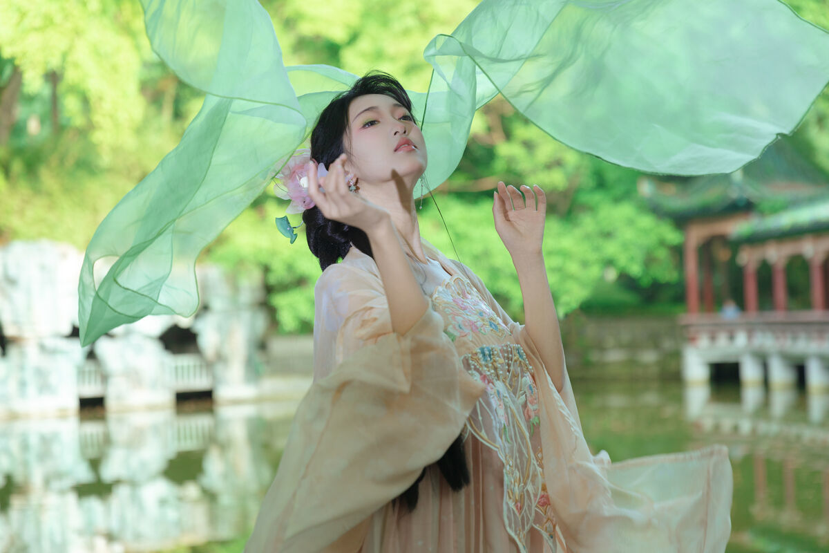 图片[12]-YiTuYu艺图语 Vol.7300 Leng Ku Wang Ye[25P]-六色网
