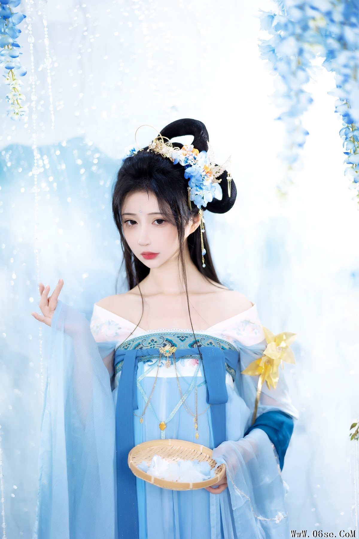 图片[13]-YiTuYu艺图语 Vol.3540 Qi Luo Sheng De Xiao Su Su[26P]-六色网