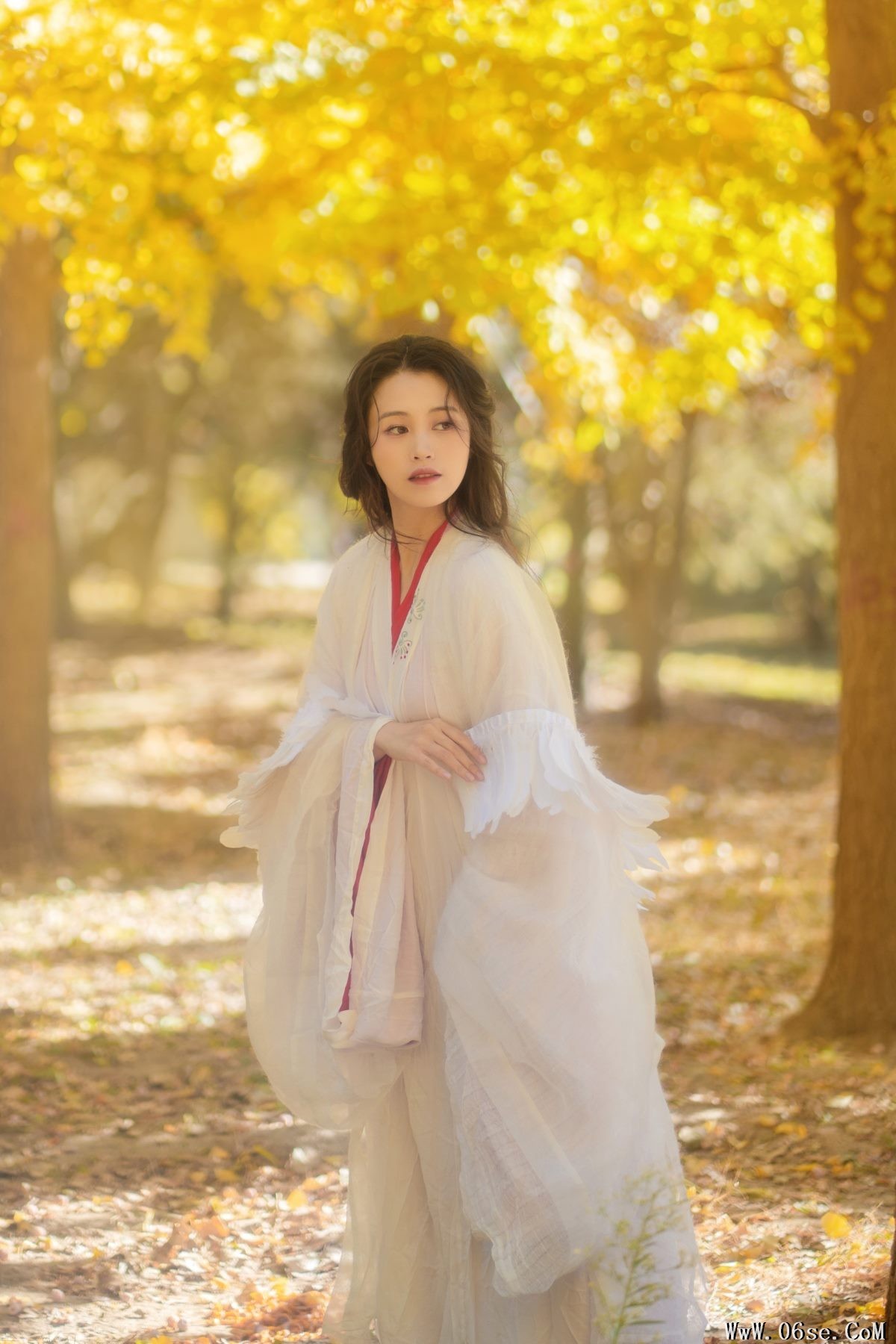 图片[11]-YiTuYu艺图语 Vol.3106 Qing Shuang E[27P]-六色网