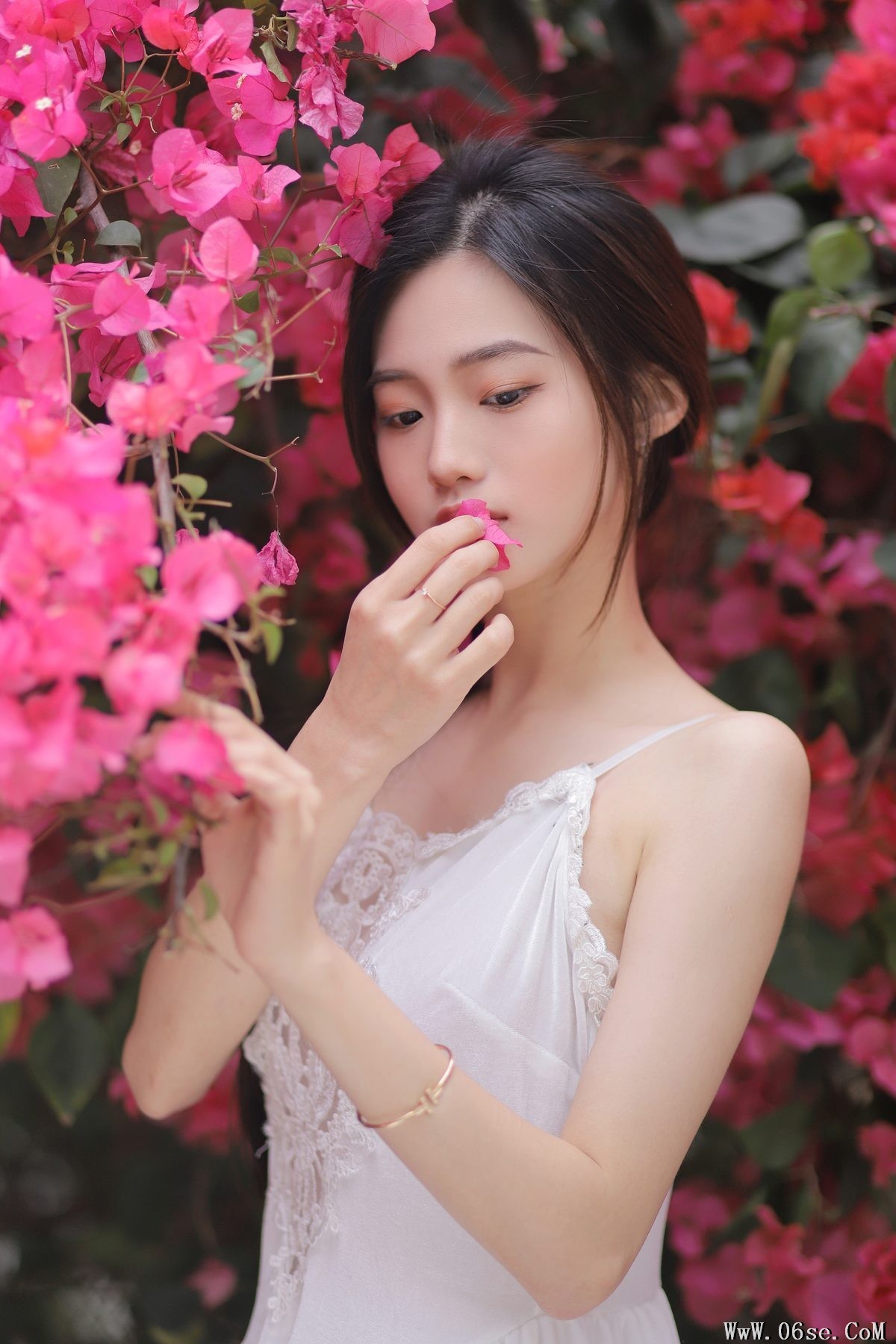 图片[4]-YiTuYu艺图语 Vol.4442 Han Han[25P]-六色网
