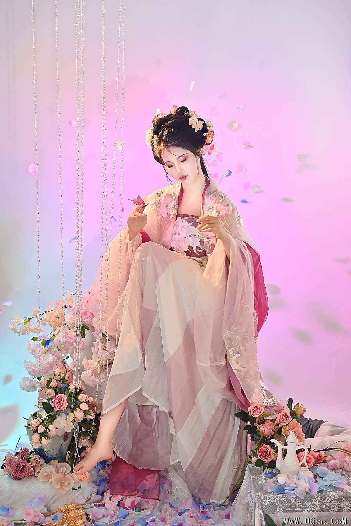 图片[17]-YiTuYu艺图语 Vol.4385 Xing Ren Nai Bao[21P]-六色网