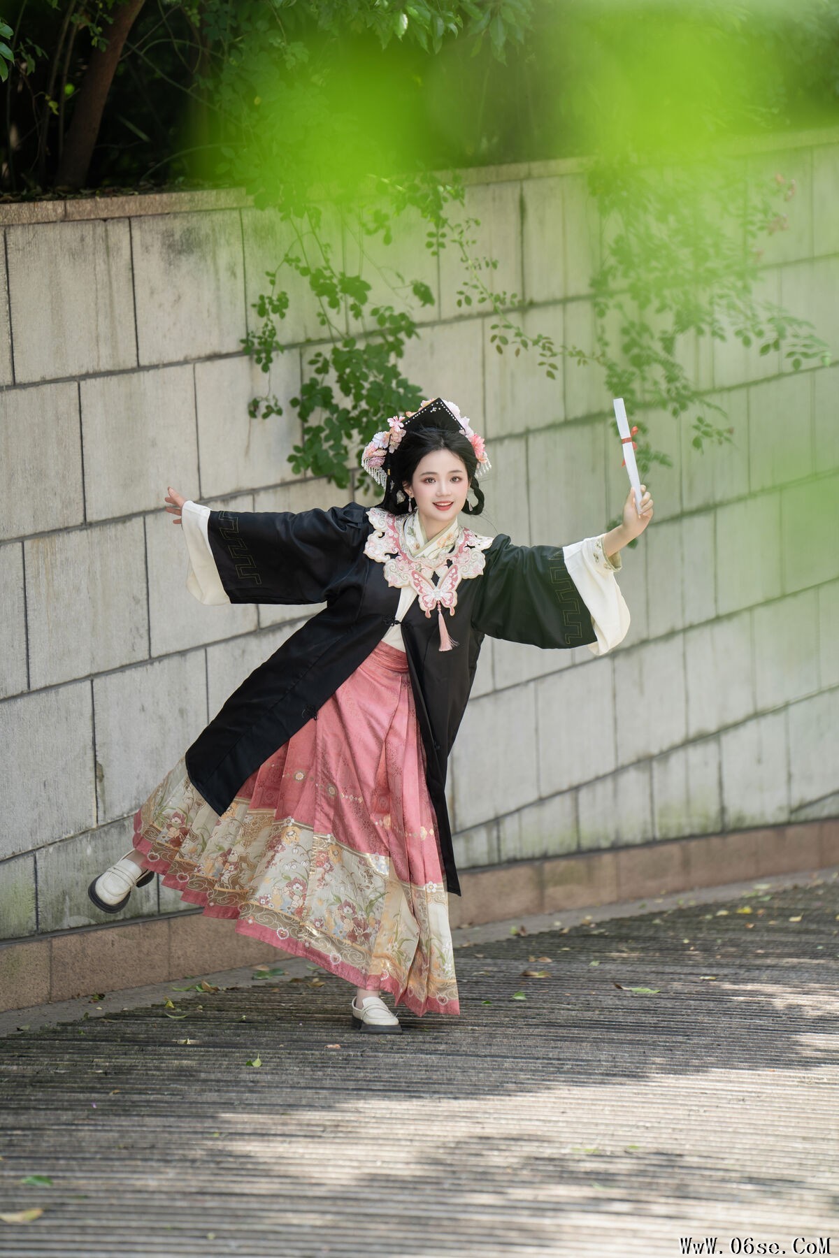 图片[19]-YiTuYu艺图语 Vol.7004 Xiao Ou O[27P]-六色网