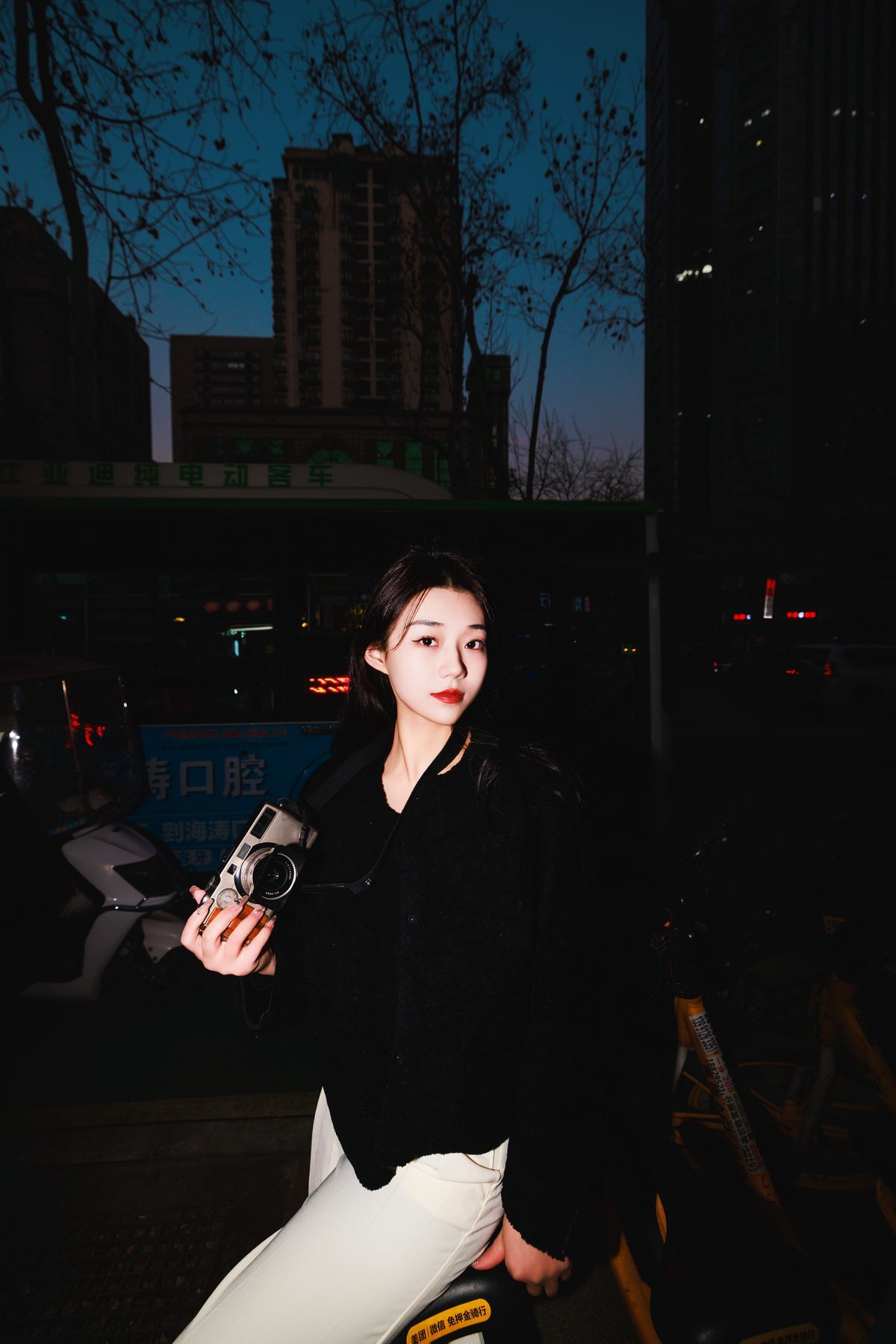 图片[23]-YiTuYu艺图语 Vol.4845 Pei Tong Xue[23P]-六色网