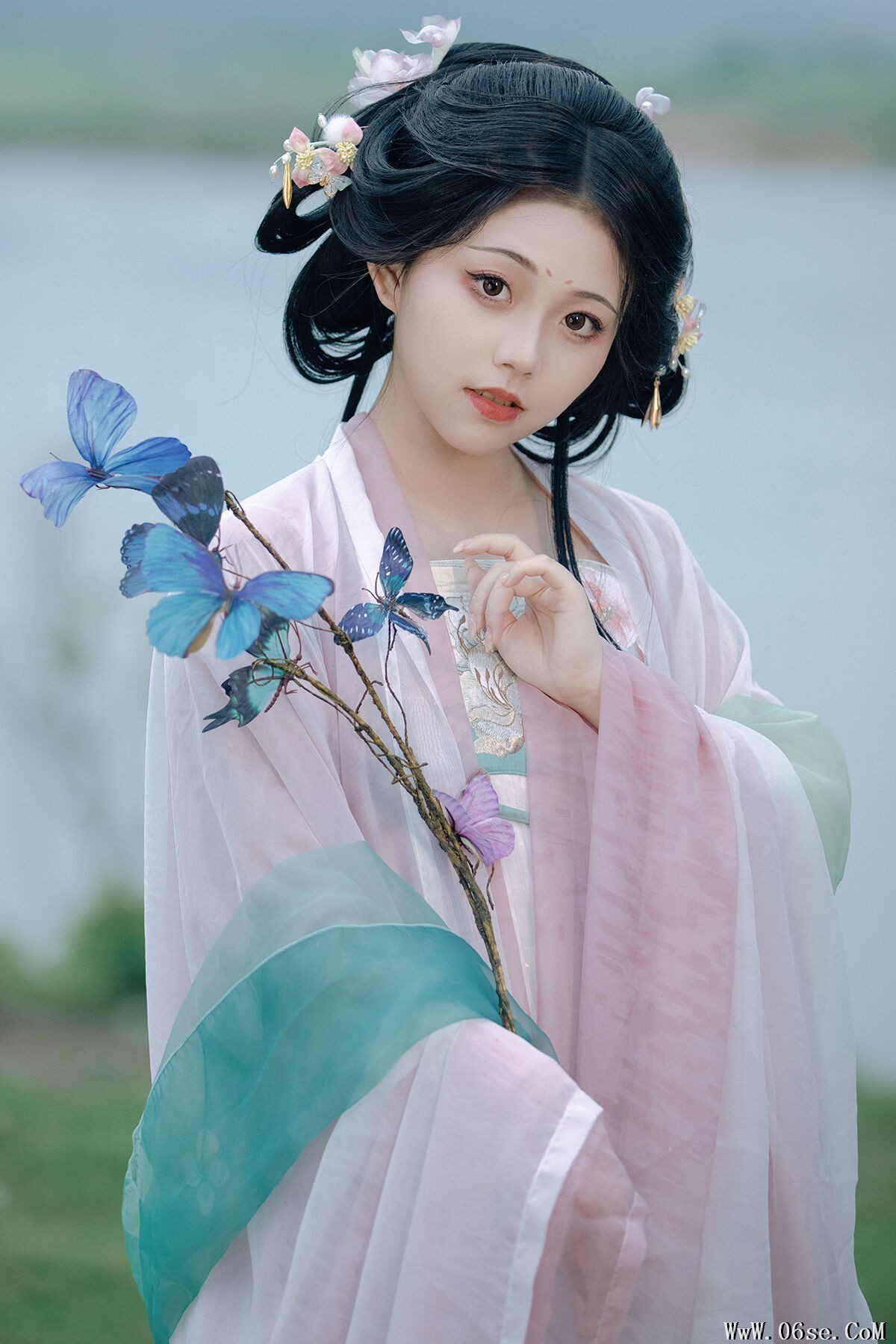 YiTuYu艺图语 Vol.7715 Jin Zou Ba[26P]-六色网
