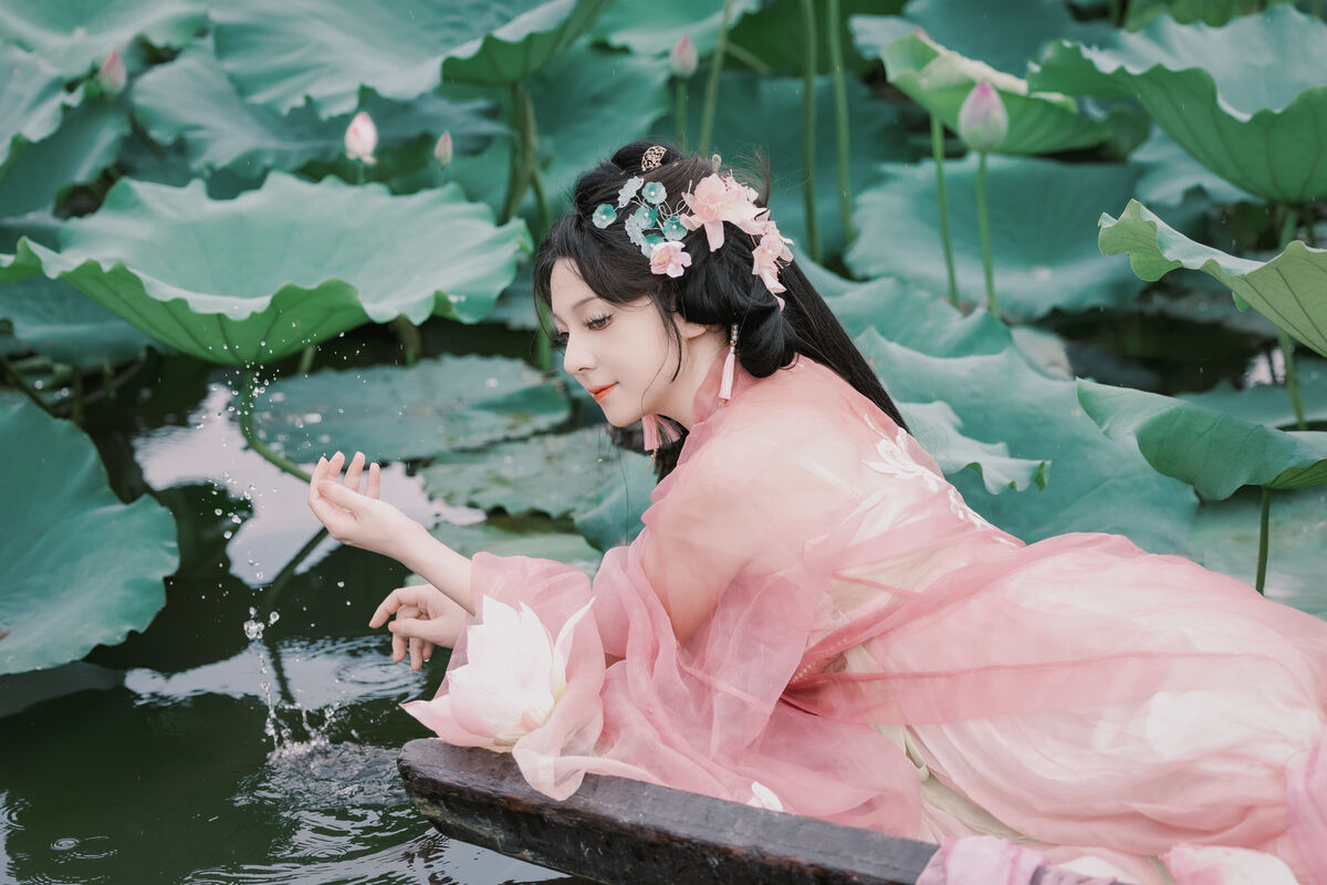 图片[7]-YiTuYu艺图语 Vol.7305 Mini Mi Li[28P]-六色网
