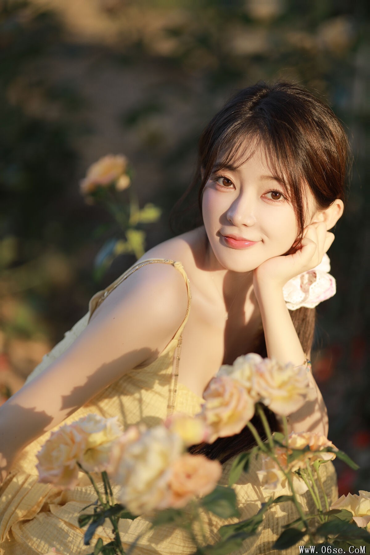 图片[25]-YiTuYu艺图语 Vol.7142 Yang Yi Mo[36P]-六色网
