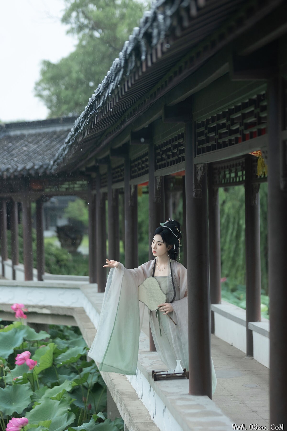 图片[4]-YiTuYu艺图语 Vol.7383 La Tu Tou[29P]-六色网