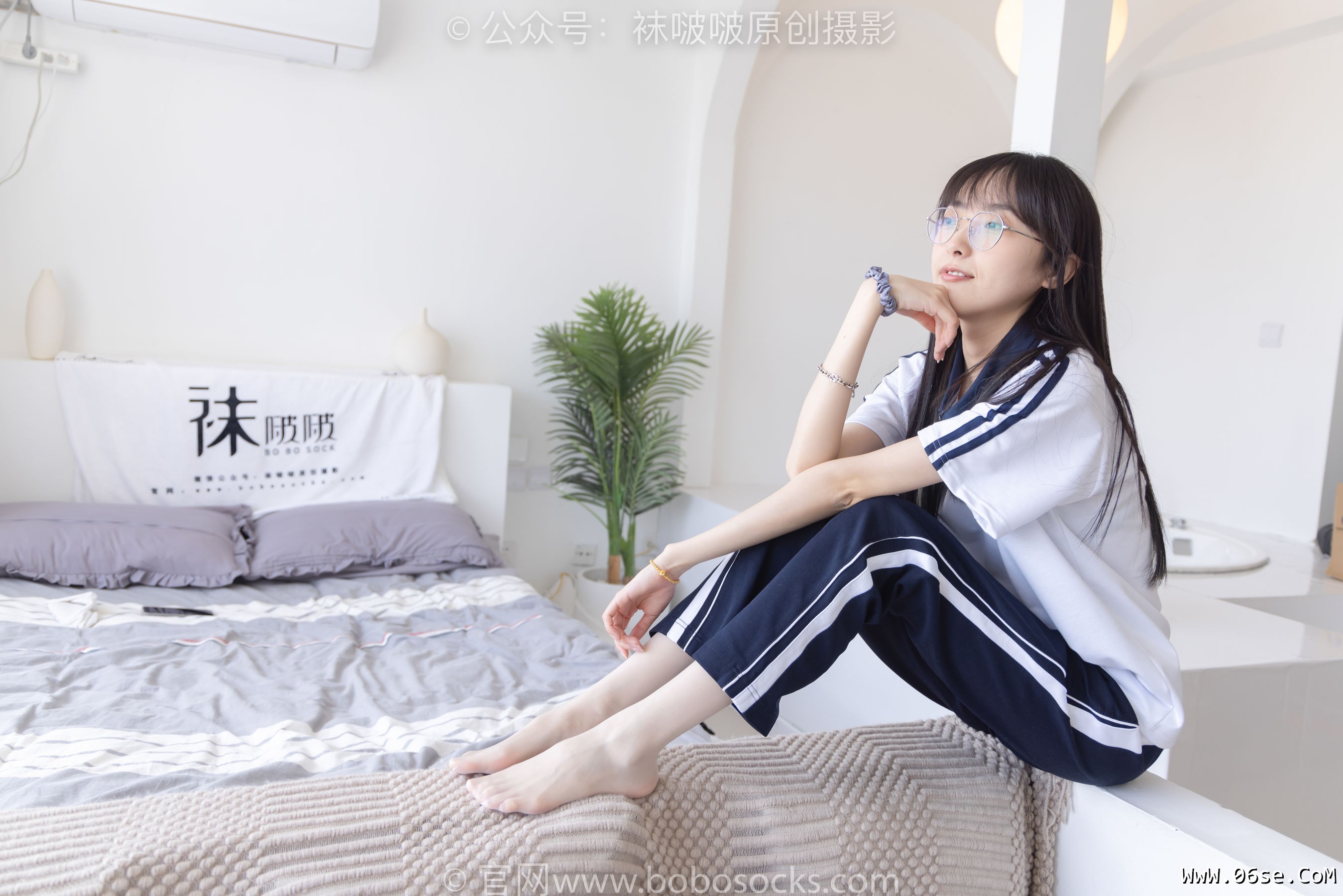 图片[15]-BoBoSocks袜啵啵 No.207 稚予 -aj板鞋、白棉袜、油亮白丝、校服裤里丝[140P]-六色网