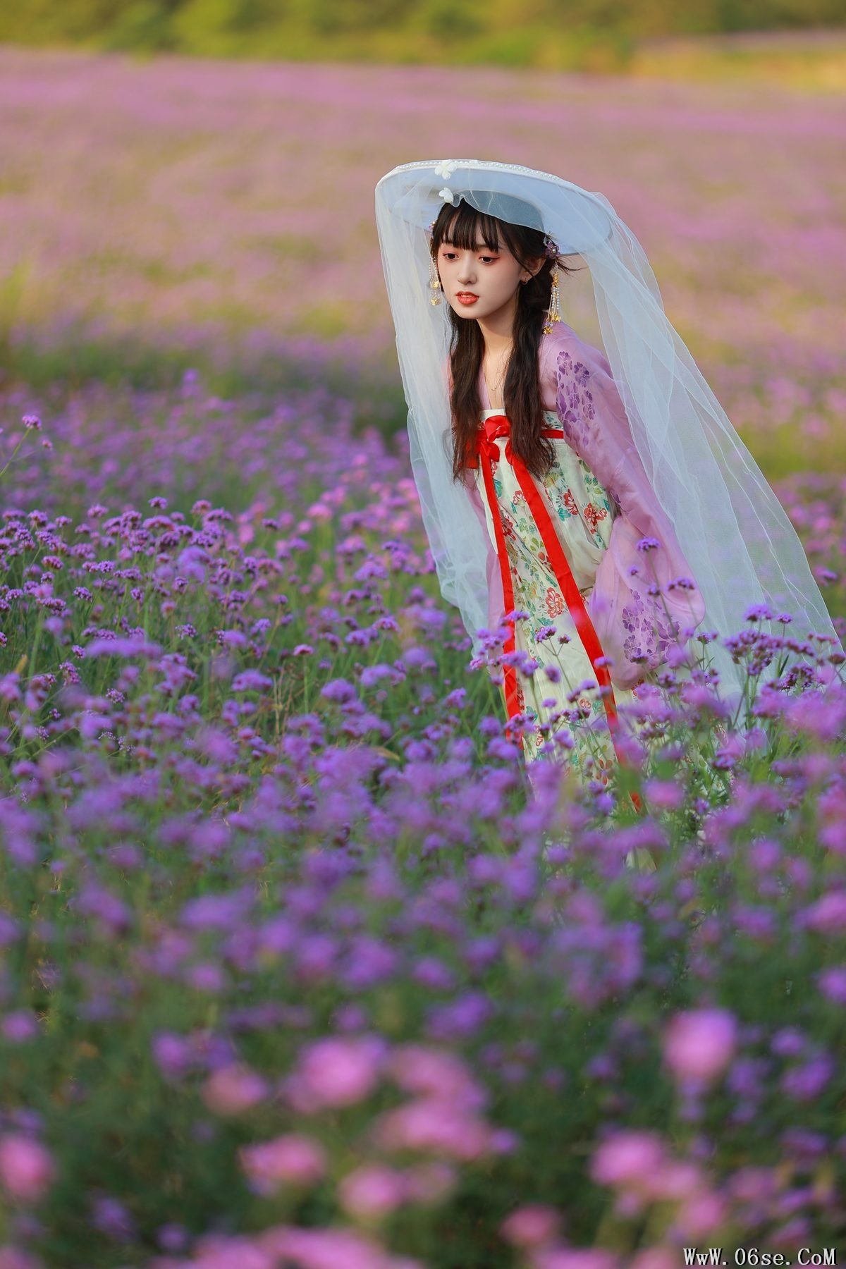 图片[4]-YiTuYu艺图语 Vol.5115 Nuo Nuo Chi Nuo Mi[23P]-六色网