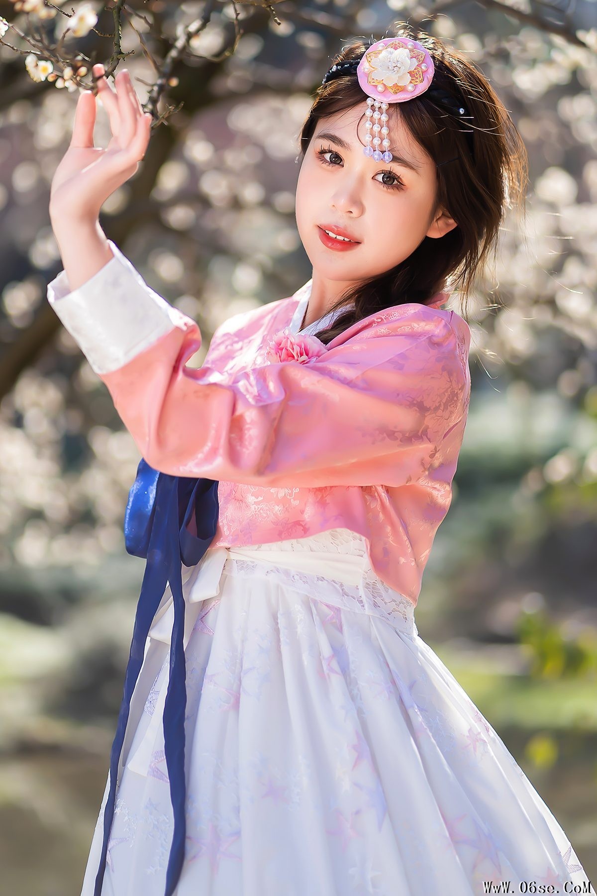 YiTuYu艺图语 Vol.5802 Pao Fu Xiao Fang[23P]-六色网