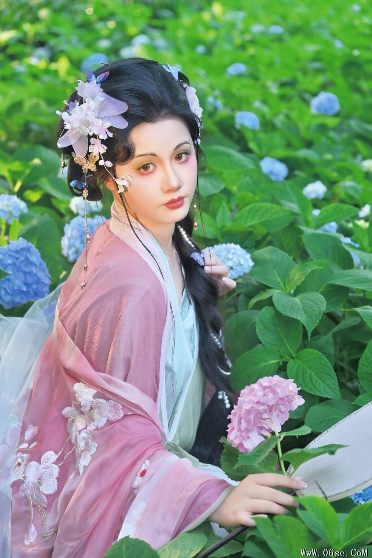 图片[11]-YiTuYu艺图语 Vol.7172 Yi Zhi Tou Lan De Li Li[22P]-六色网