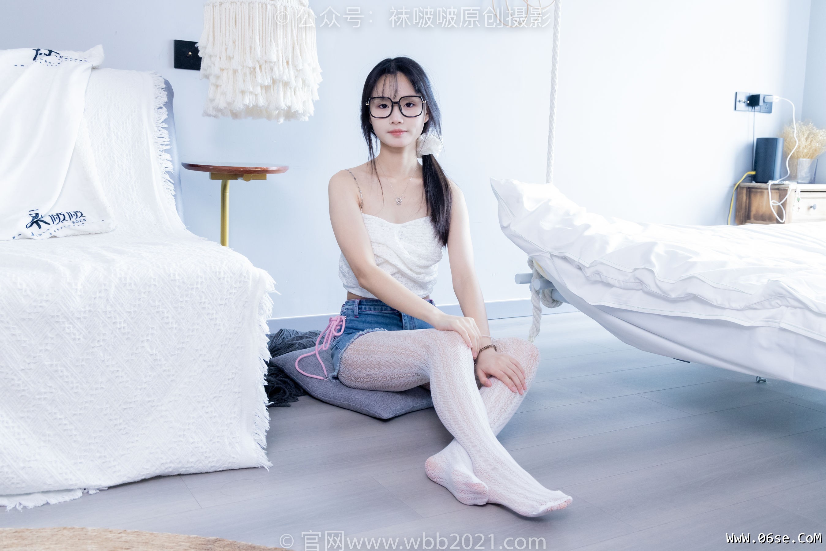 图片[113]-BoBoSocks袜啵啵 No.372 甜甜圈 -板鞋、白色蕾丝袜、可拆卸牛仔裤、裤里丝[140P]-六色网