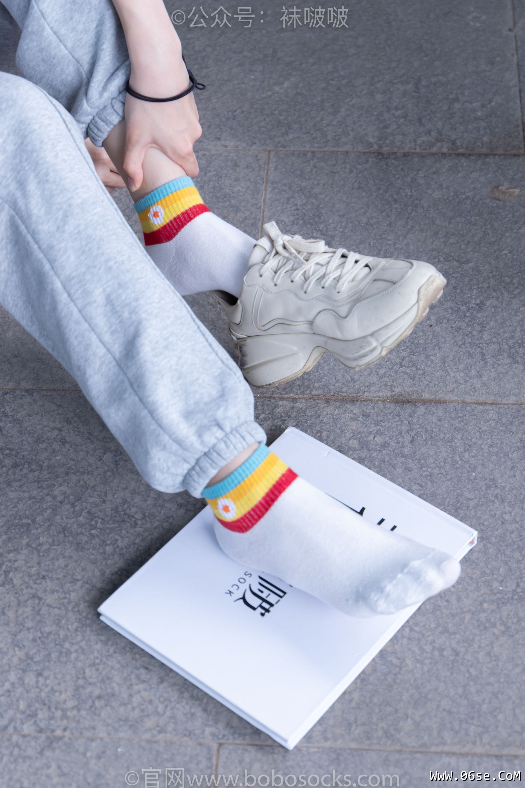 图片[64]-BoBoSocks袜啵啵 No.012 泡芙-运动鞋、白棉袜、裸足[132P]-六色网