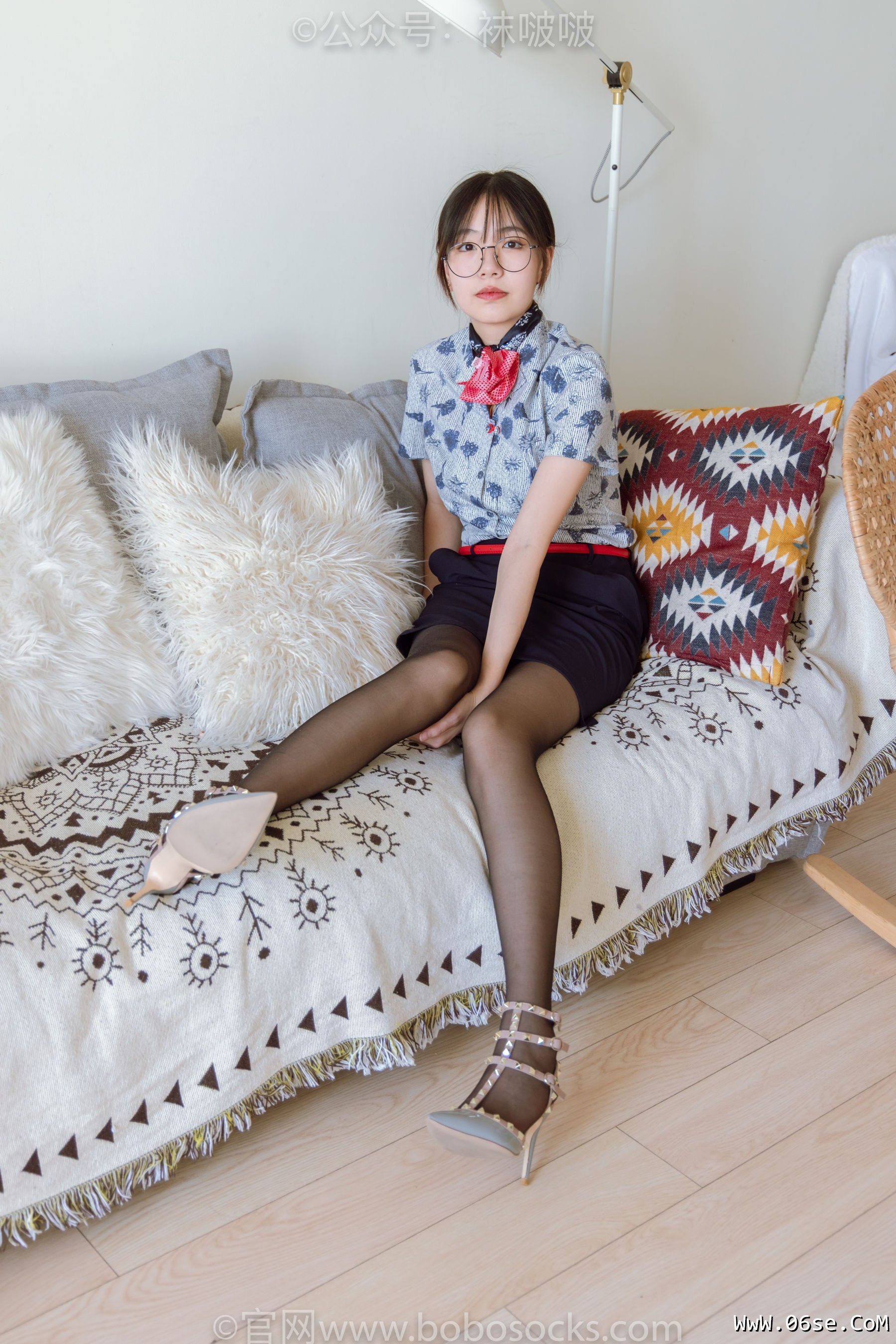 图片[30]-BoBoSocks袜啵啵 No.087 小甜豆-空姐制服、高跟鞋、黑丝[130P]-六色网