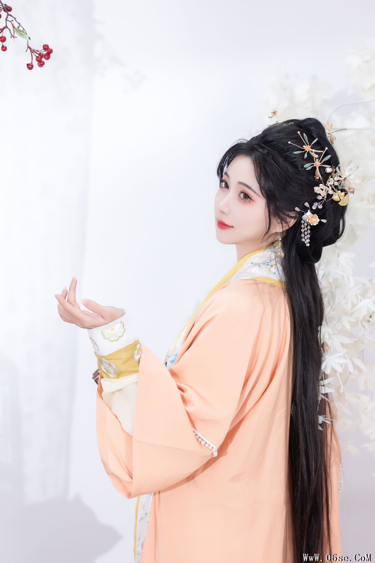 图片[22]-YiTuYu艺图语 Vol.6675 Qi Luo Sheng De Xiao Su Su[30P]-六色网