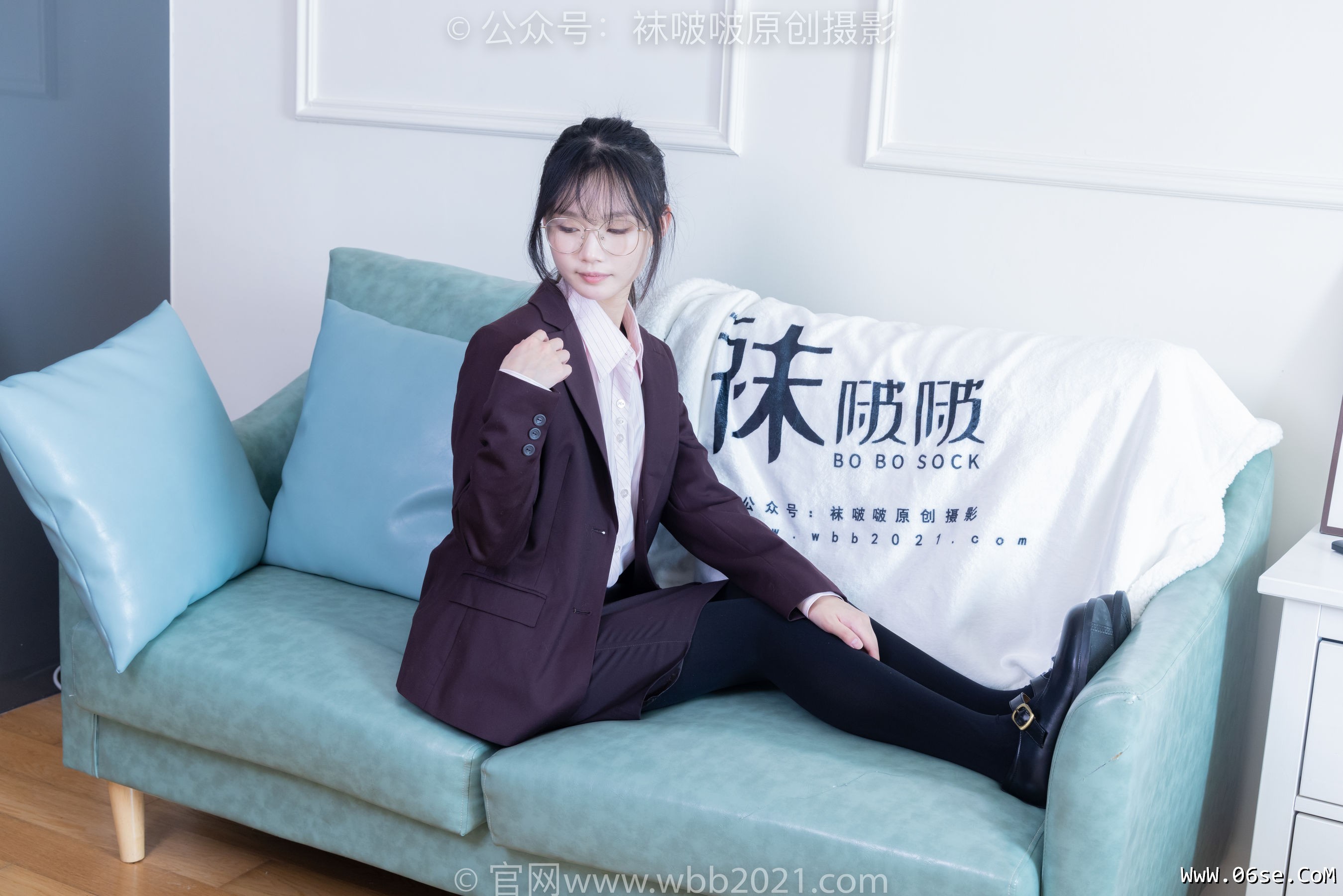 图片[21]-BoBoSocks袜啵啵 No.362 甜甜圈 -两双皮鞋、厚肉丝、厚黑丝、ol制服[230P]-六色网
