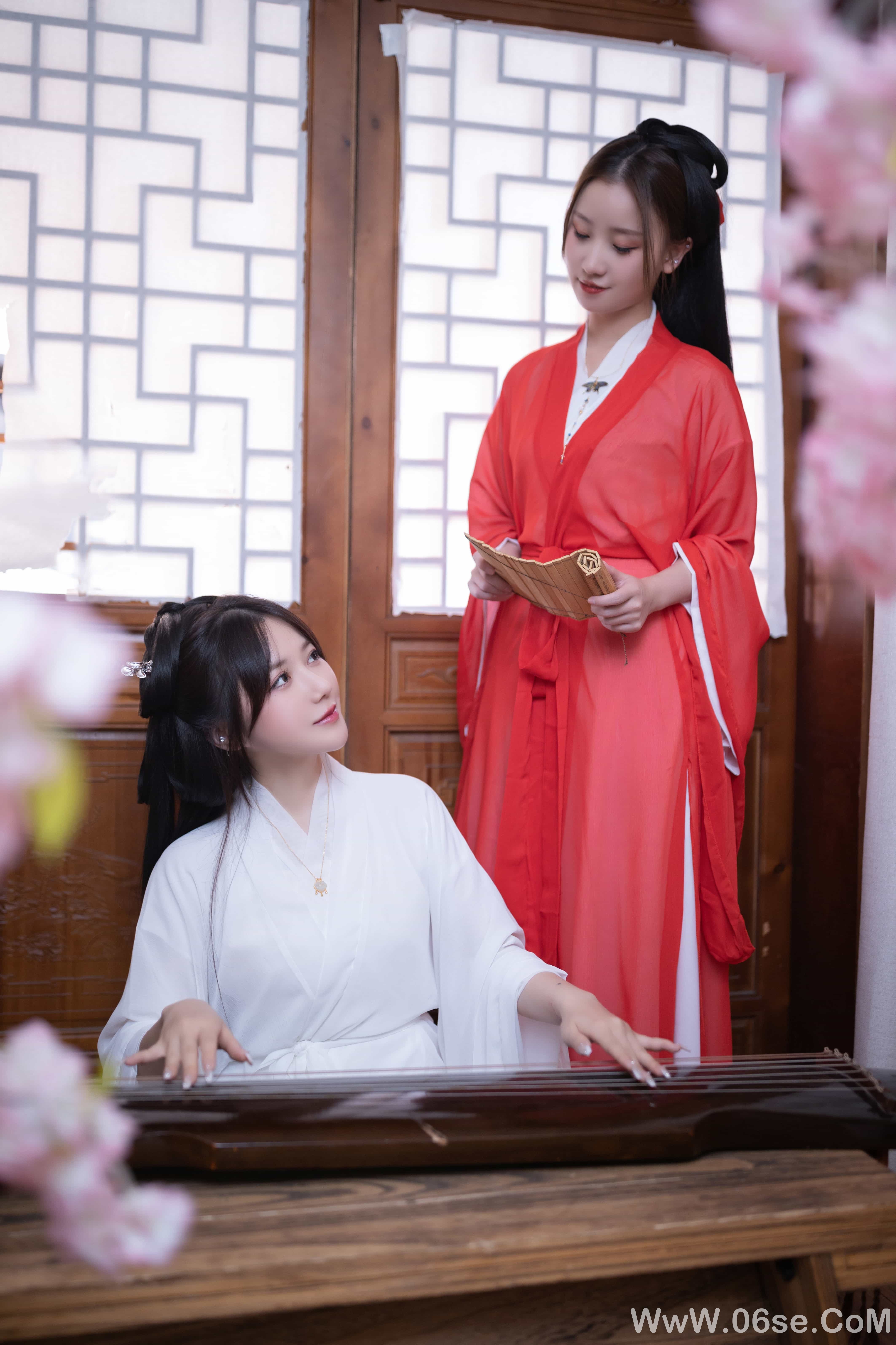 图片[56]-秀人名模鱼子酱Fish内部私购未上架《双女古装剧情》写真[153P]-六色网