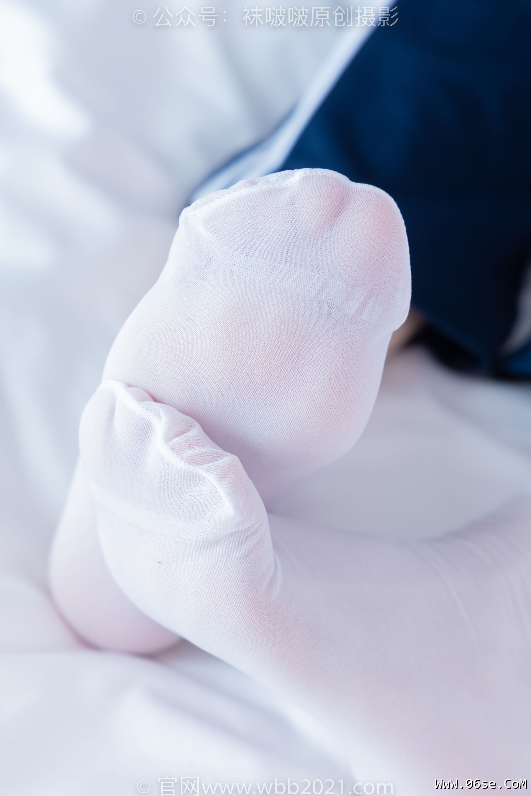 图片[146]-BoBoSocks袜啵啵 No.366 甜甜圈 -三双板鞋、白棉袜、短白丝[150P]-六色网