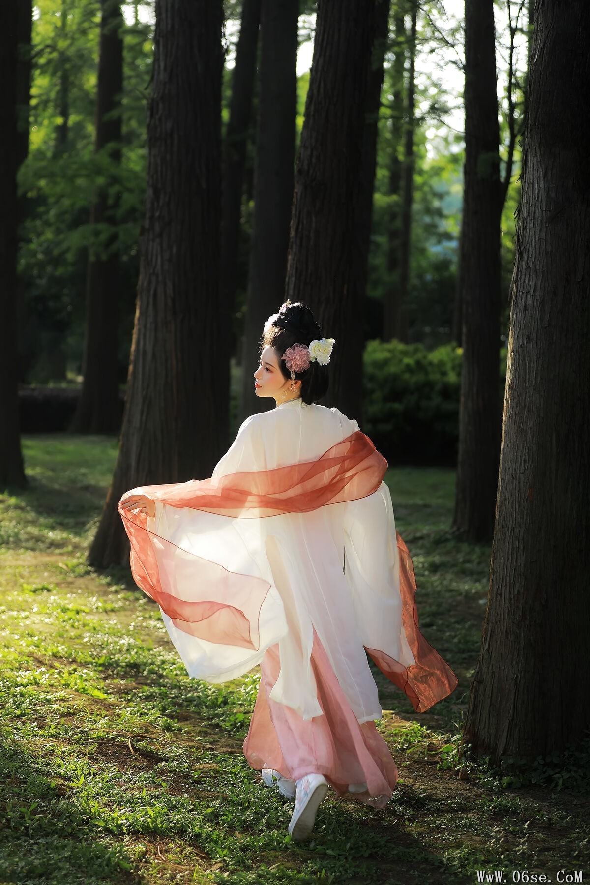 图片[17]-YiTuYu艺图语 Vol.6853 Ruan Yu[24P]-六色网