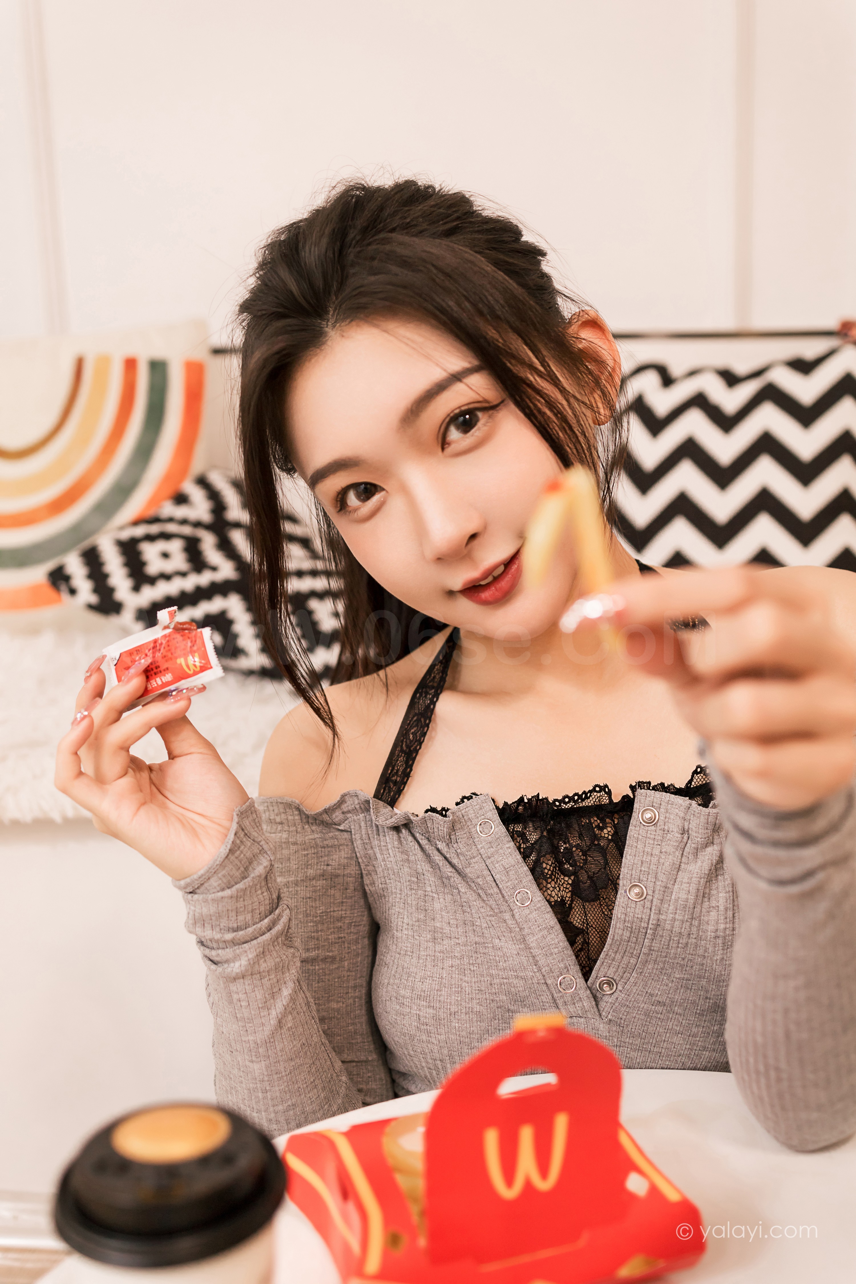 图片[39]-雅拉伊 – 徐小云《甜言蜜语》[41P]-六色网