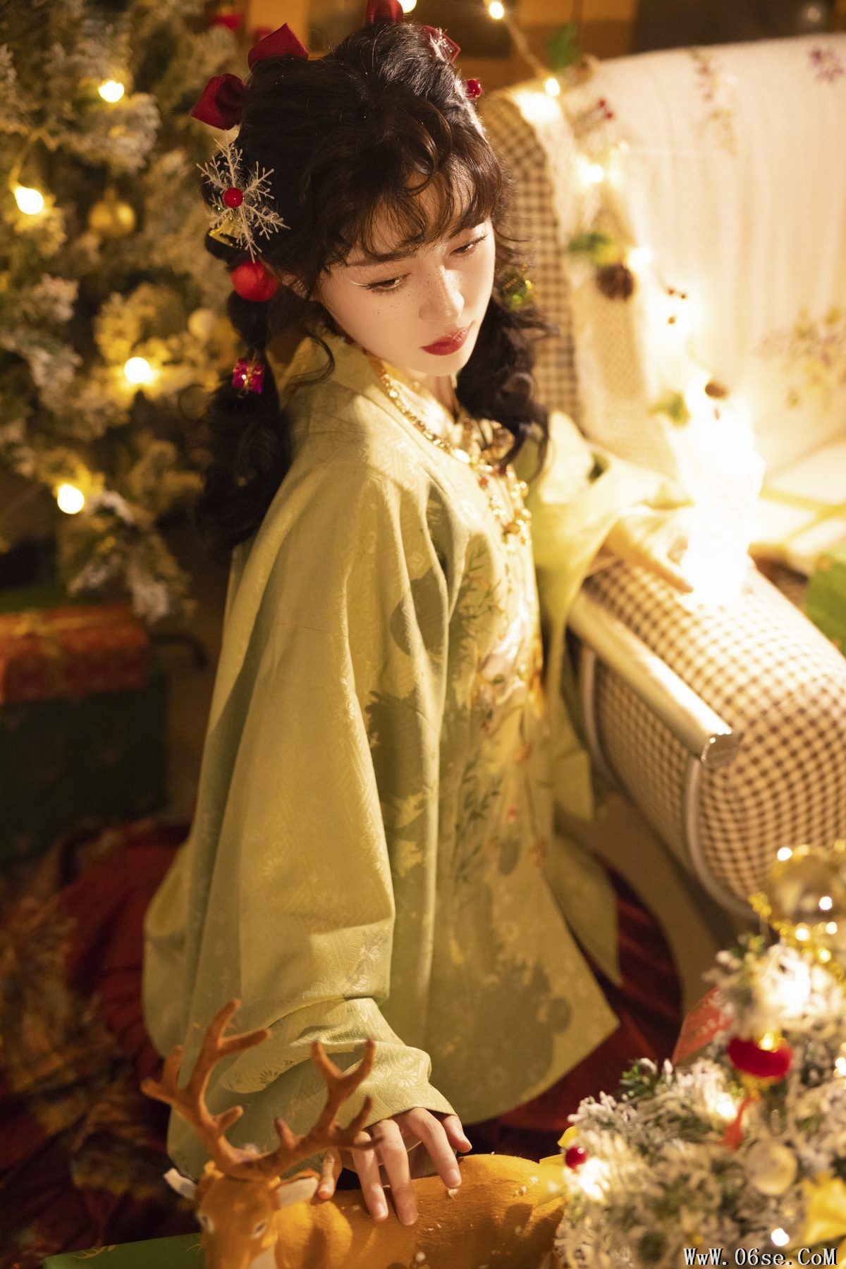 图片[14]-YiTuYu艺图语 Vol.5736 Yi Xuan[23P]-六色网